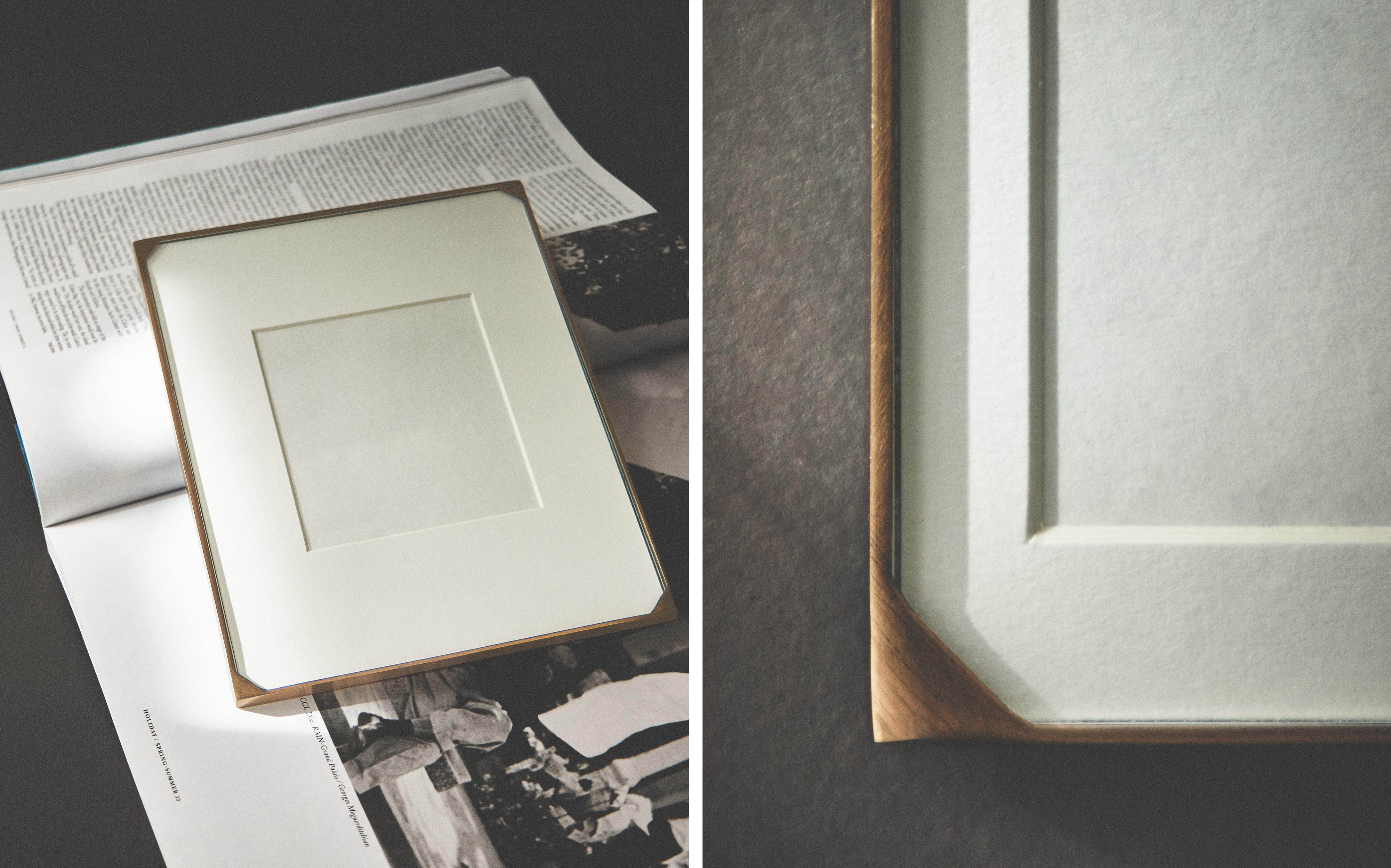 THIN METAL PHOTO FRAME product thumbnail 8