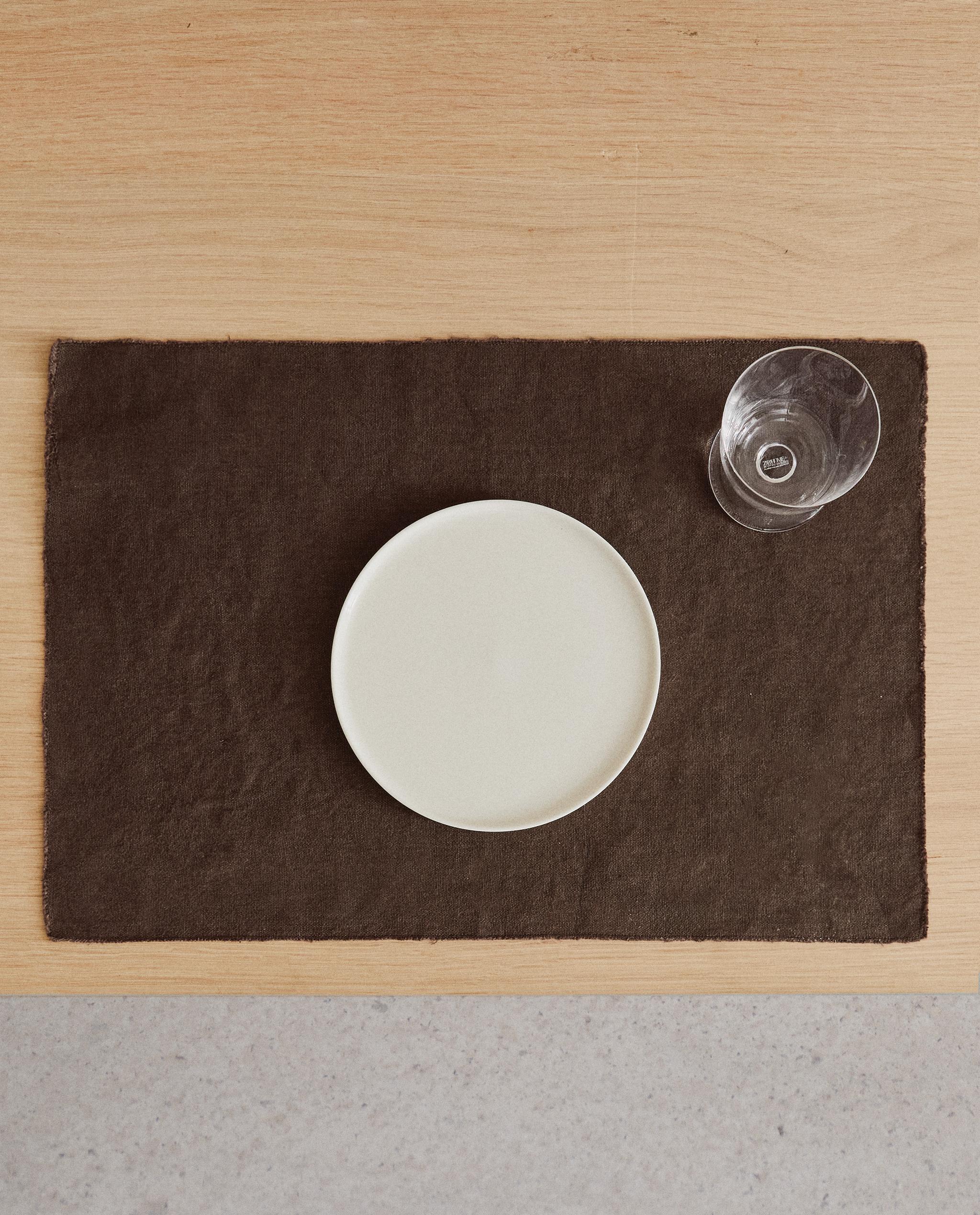 PLACEMAT 01 product thumbnail 20