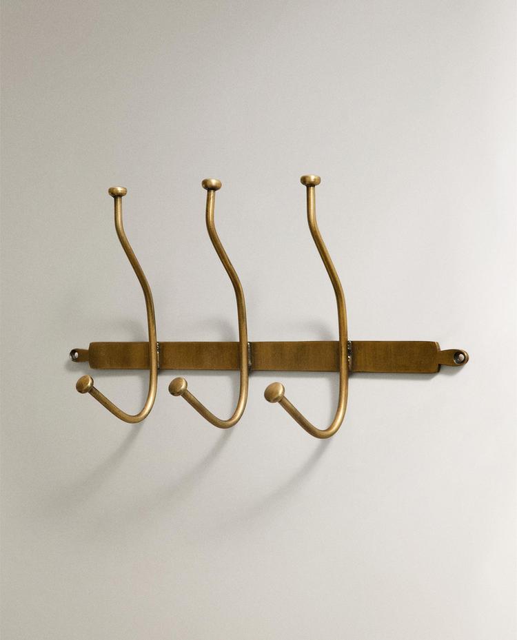 GOLDEN WALL HANGER GOLDEN WALL HANGER