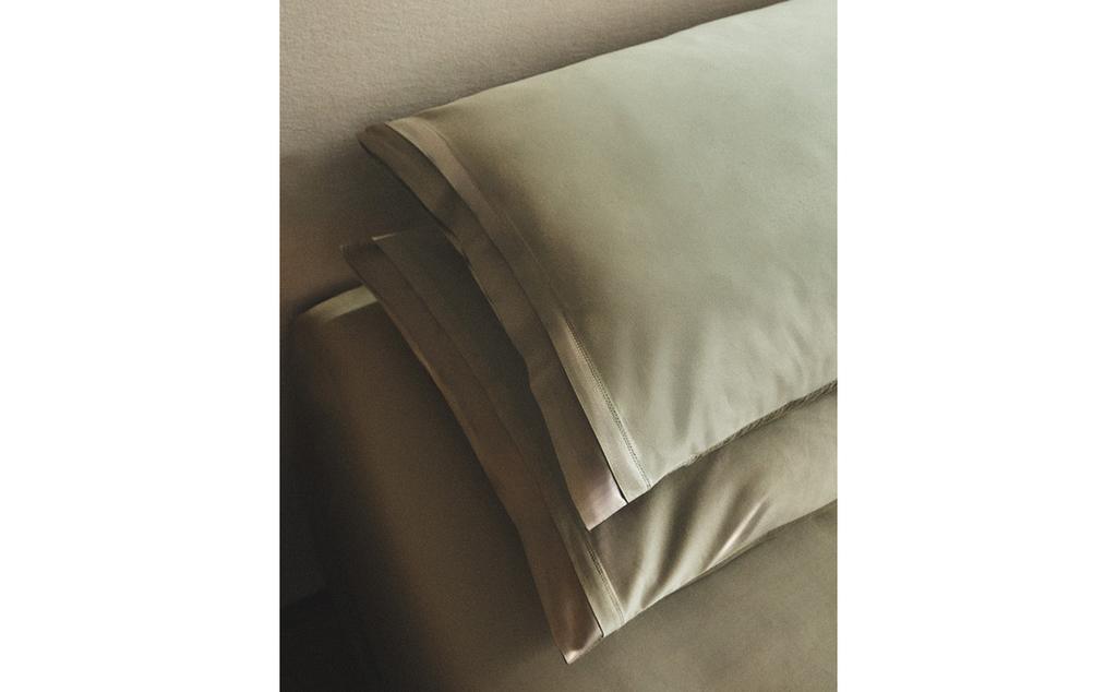 TAIE D’OREILLER SATIN BORD SOIE (300 FILS) TAIE D’OREILLER SATIN BORD SOIE (300 FILS)