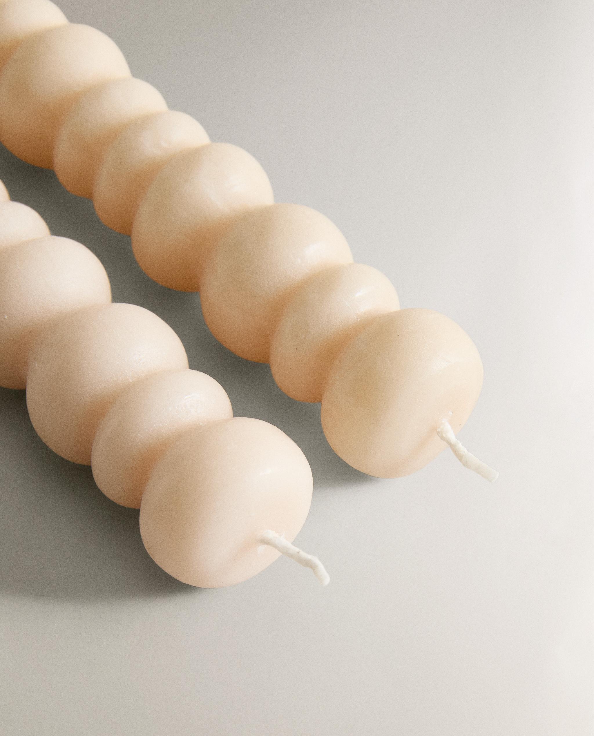 SET OF DECORATIVE WAVY CANDLES (SET OF 2) product thumbnail 4
