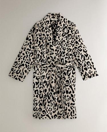 ANIMAL PRINT VELOUR BATHROBE ANIMAL PRINT VELOUR BATHROBE