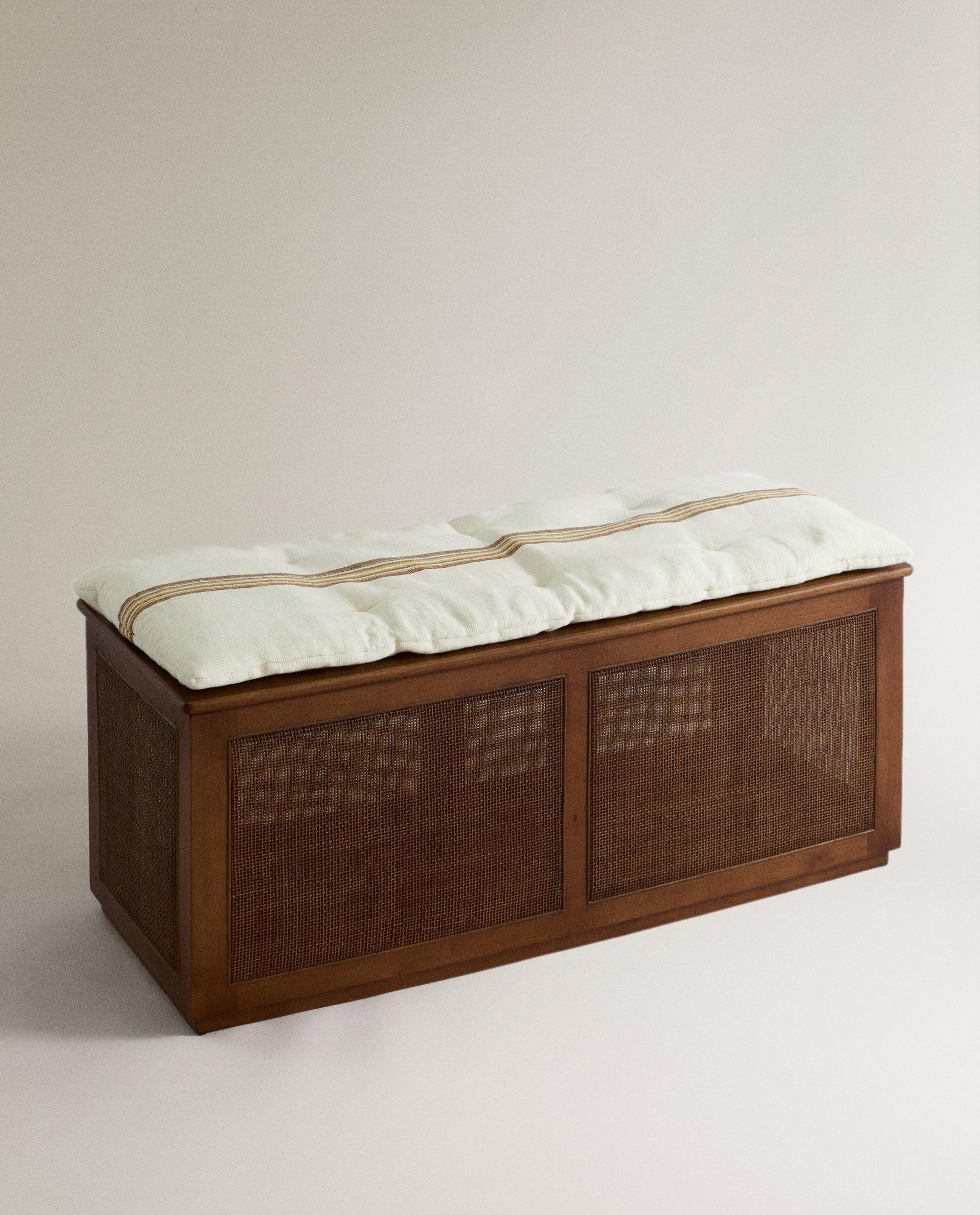 STRIPED BENCH SEAT CUSHION product thumbnail 2