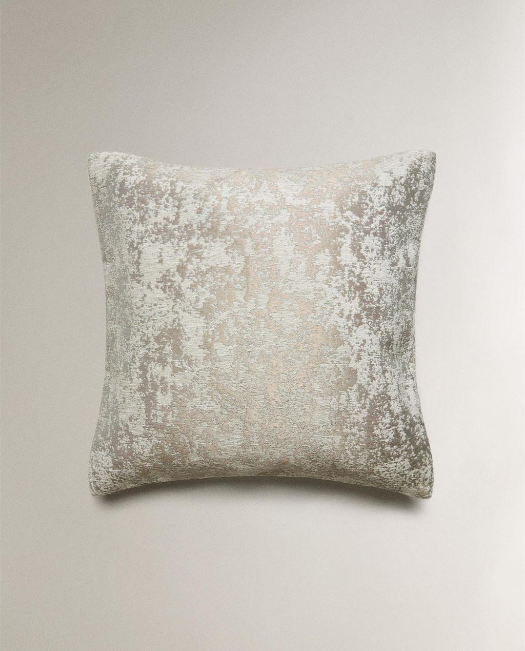 FLORAL JACQUARD CUSHION COVER