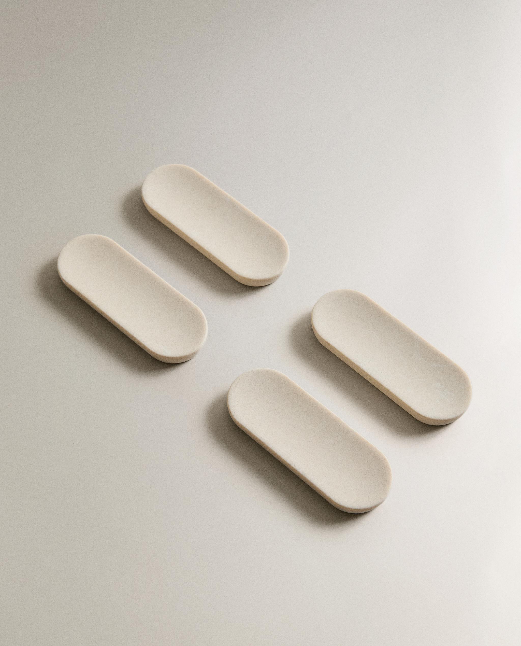PACK OF RESIN CUTLERY RESTS (PACK OF 4) product thumbnail 4
