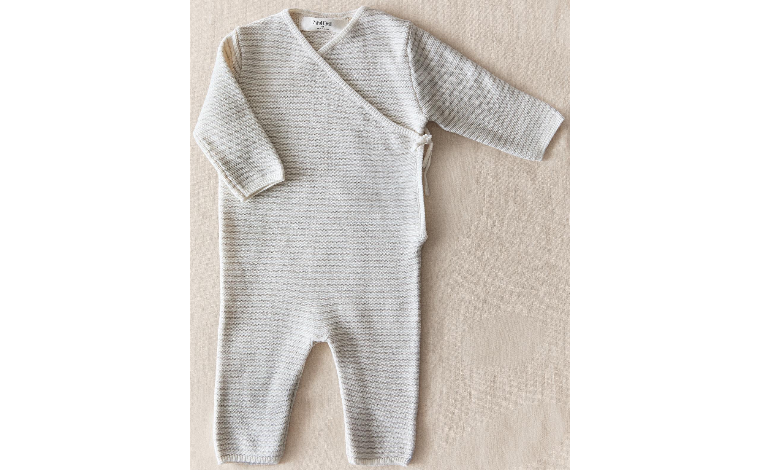 【ZARA Baby】カシミヤ100%ニット キモノロンパース ボンネ付き ZARA Baby】カシミヤ100%ニット キモノロンパース ボンネ付き