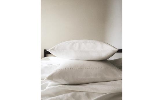 HEMSTITCHED LINEN PILLOWCASE