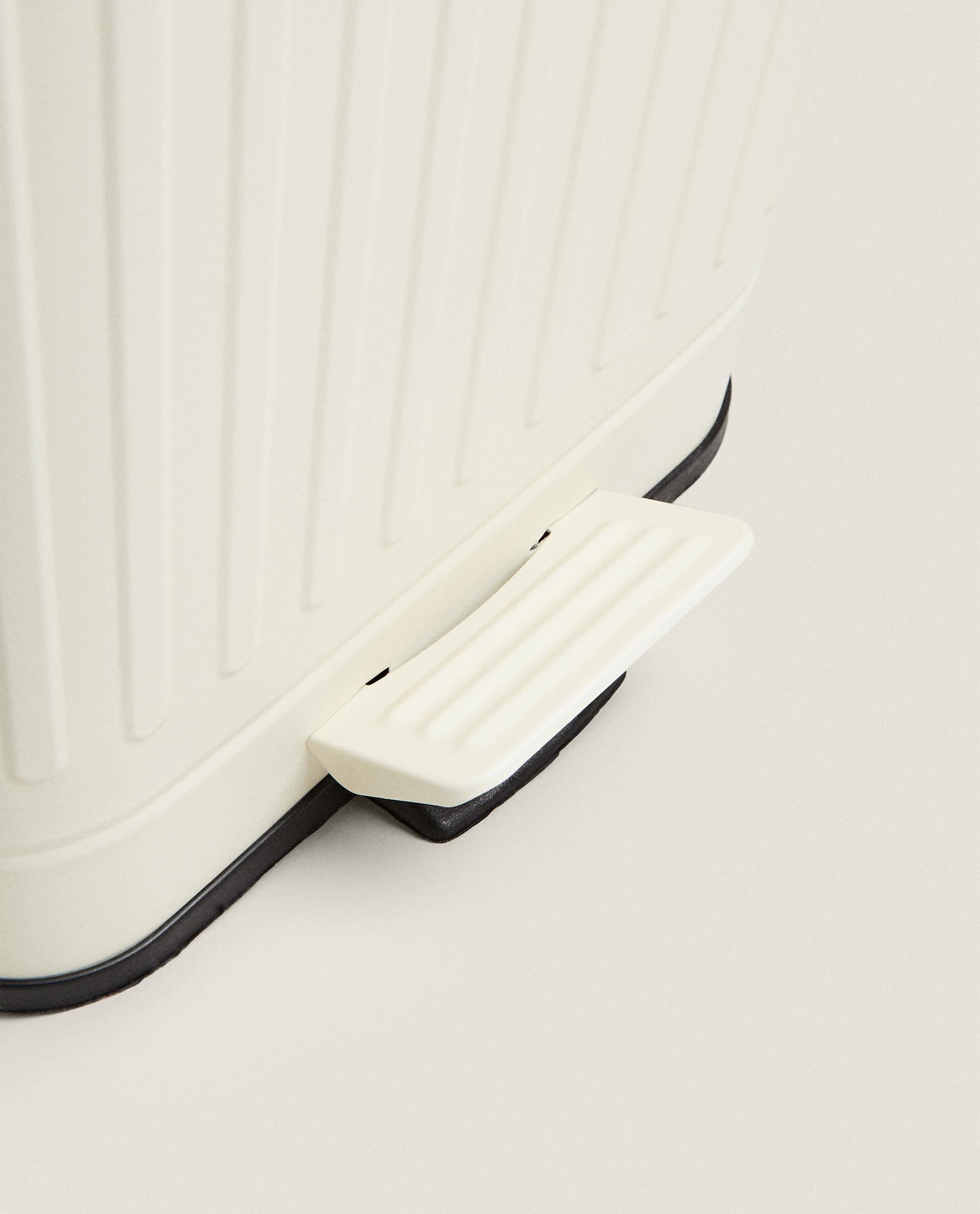 SMALL KITCHEN BIN product thumbnail 15
