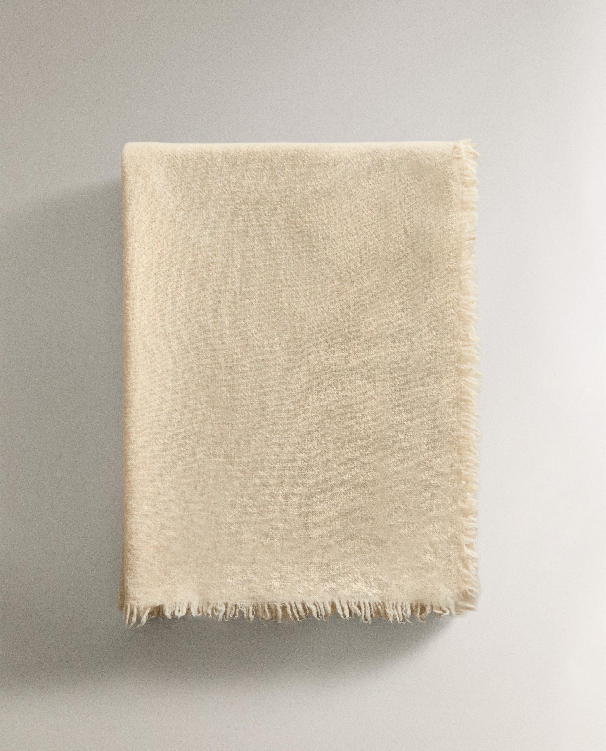 49121004712-a3.jpg?ts=