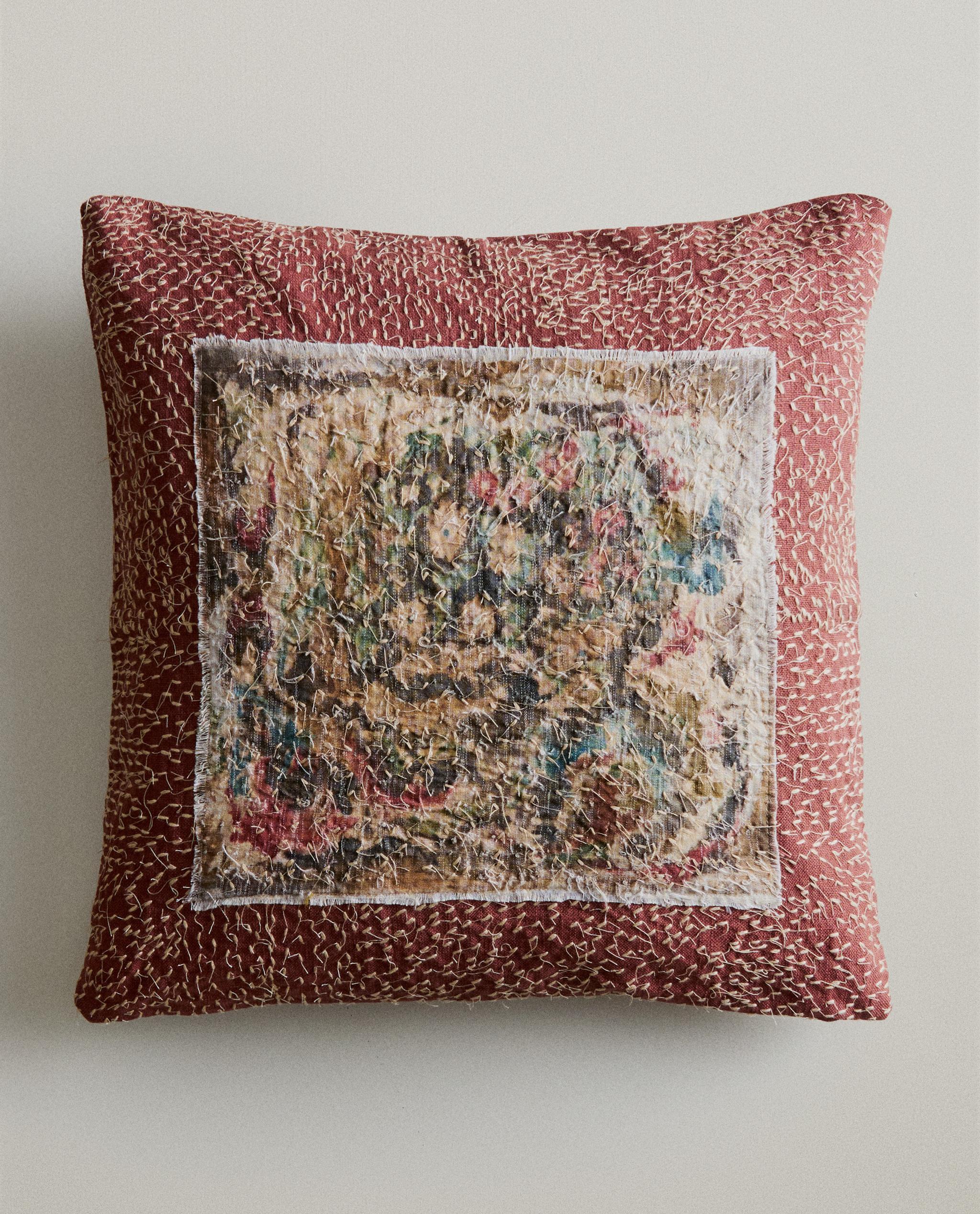 CUSHION COVER WITH APPLIQUÉ AND STITCHING