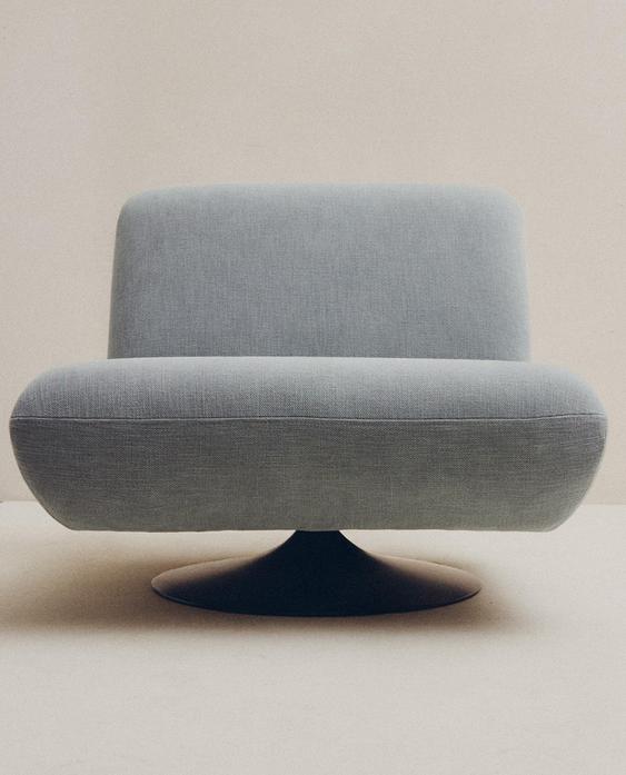 COTTON SWIVEL ACCENT CHAIR