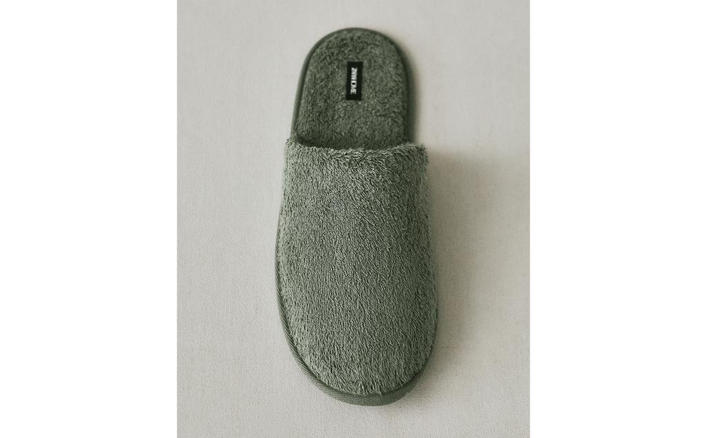 TERRY BATHROOM SLIPPERS TERRY BATHROOM SLIPPERS