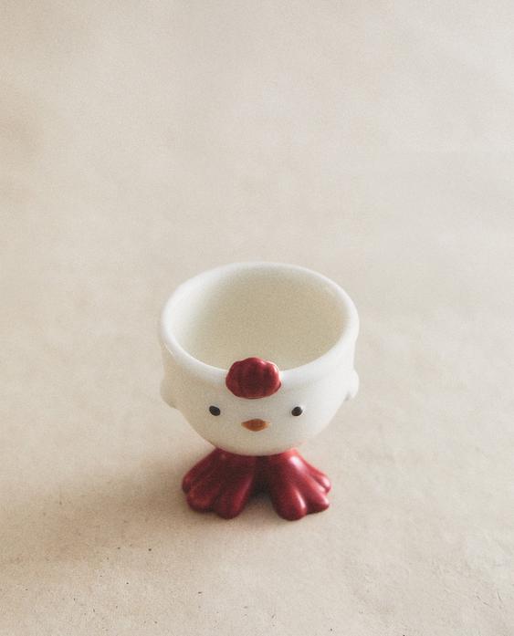 KIDS’ HEN PORCELAIN EGG CUP