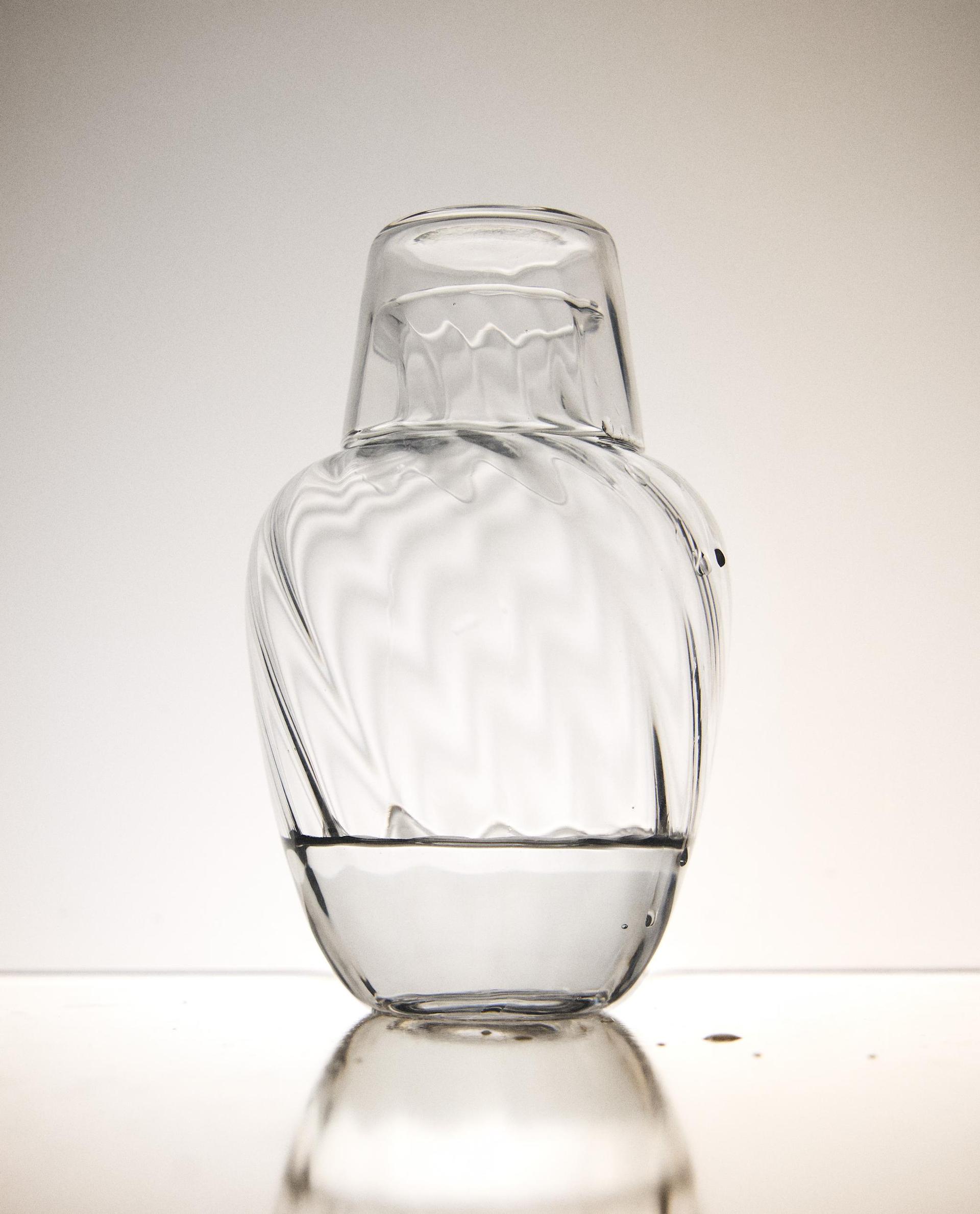 STRIPED BOTTLE AND TUMBLER SET (SET OF 2)