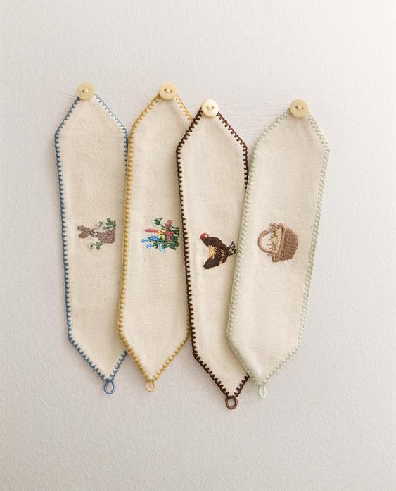 PACK SERVILLETEROS BORDADO PASCUA (PACK DE 4)