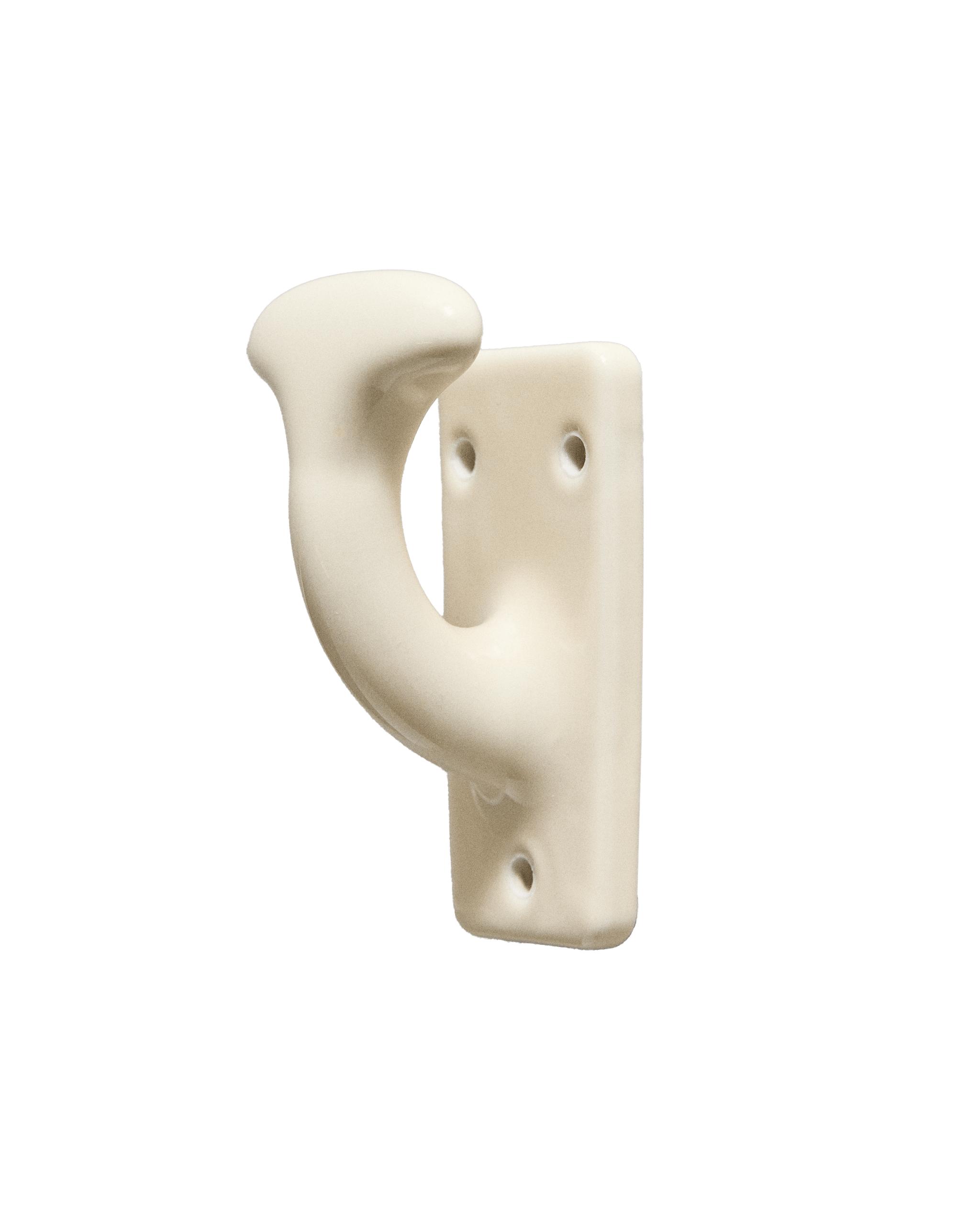 CERAMIC HOOK