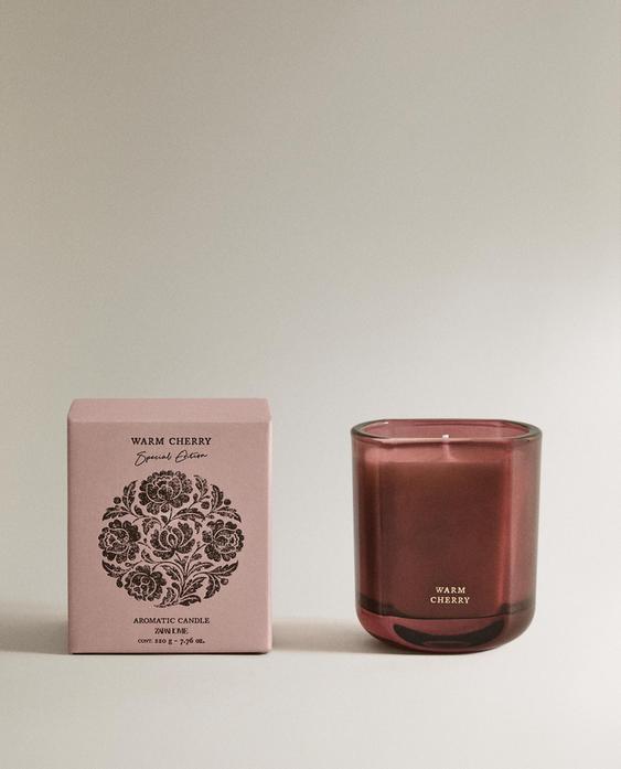 (220 G) WARM CHERRY SCENTED CANDLE (220 G) WARM CHERRY SCENTED CANDLE