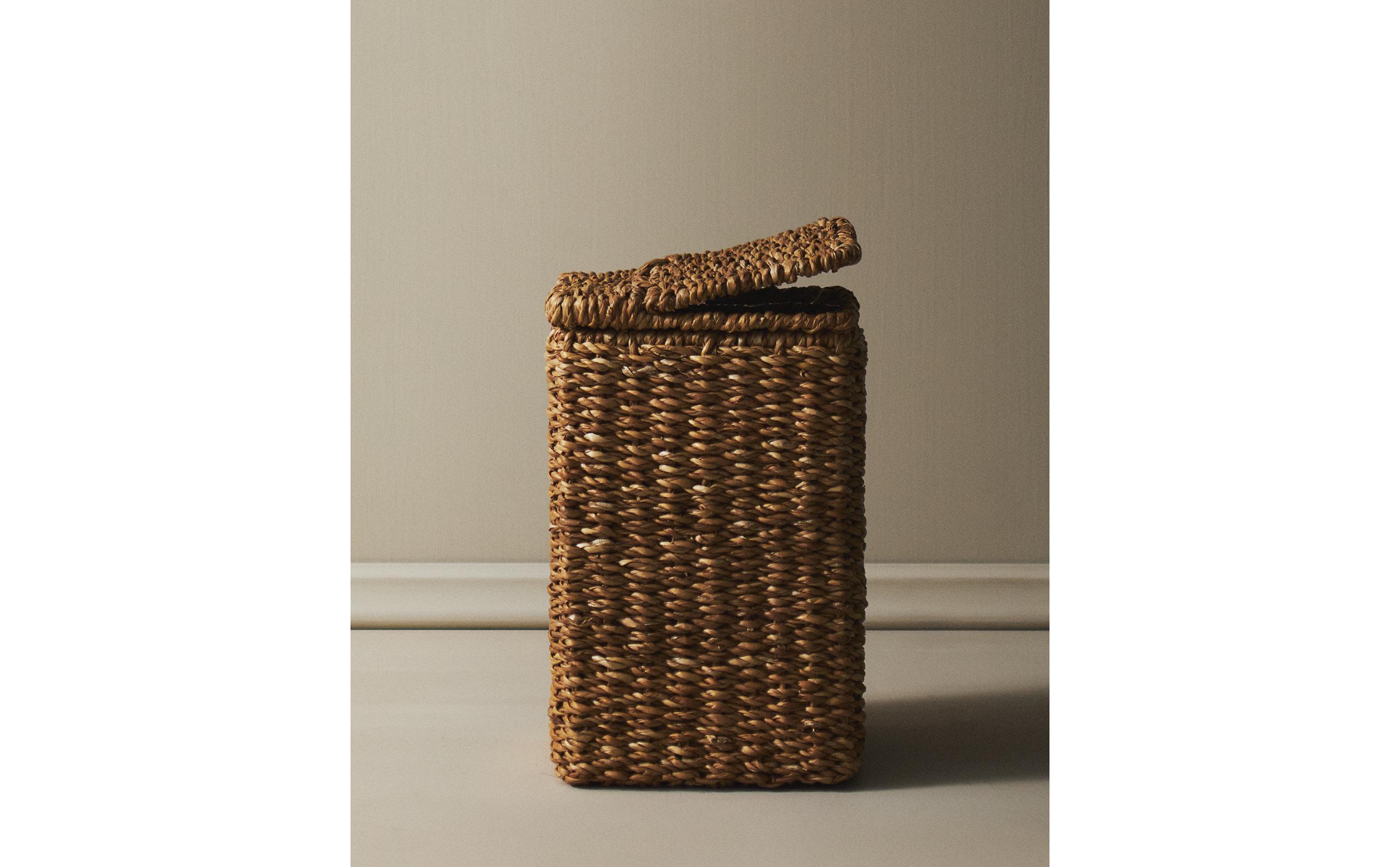 SQUARE BATHROOM BIN product thumbnail 8