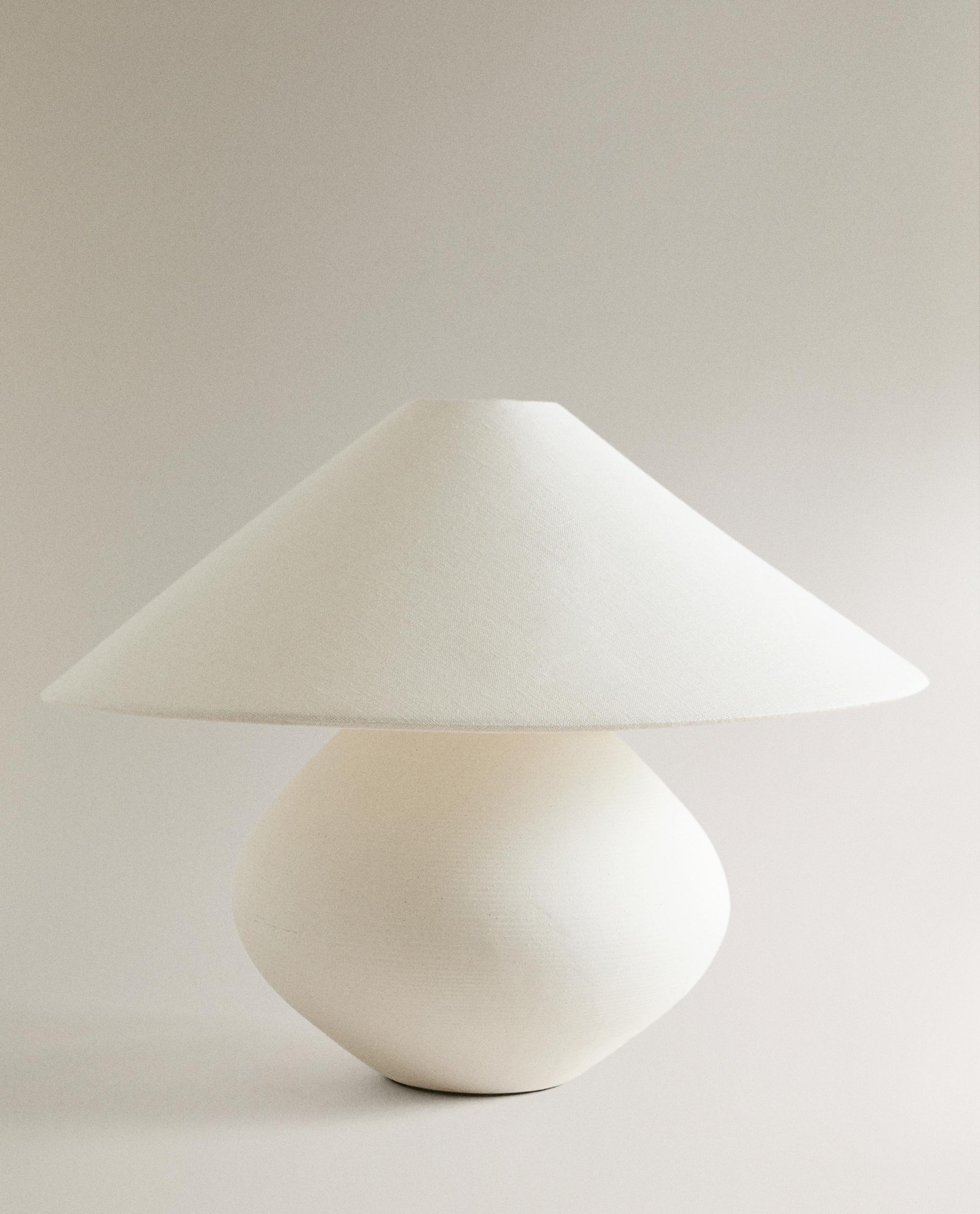 STONEWARE AND LINEN TABLE LAMP product thumbnail 2