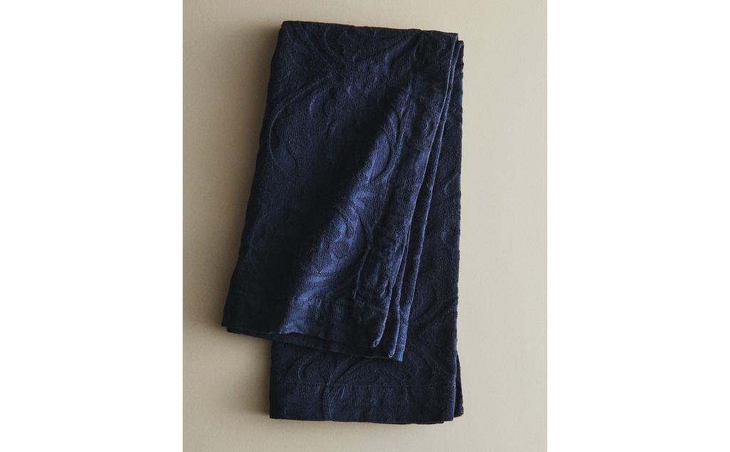 CONJUNTO DE GUARDANAPOS COM JACQUARD FLORAL (CONJUNTO DE 2) CONJUNTO DE GUARDANAPOS COM JACQUARD FLORAL (CONJUNTO DE 2)