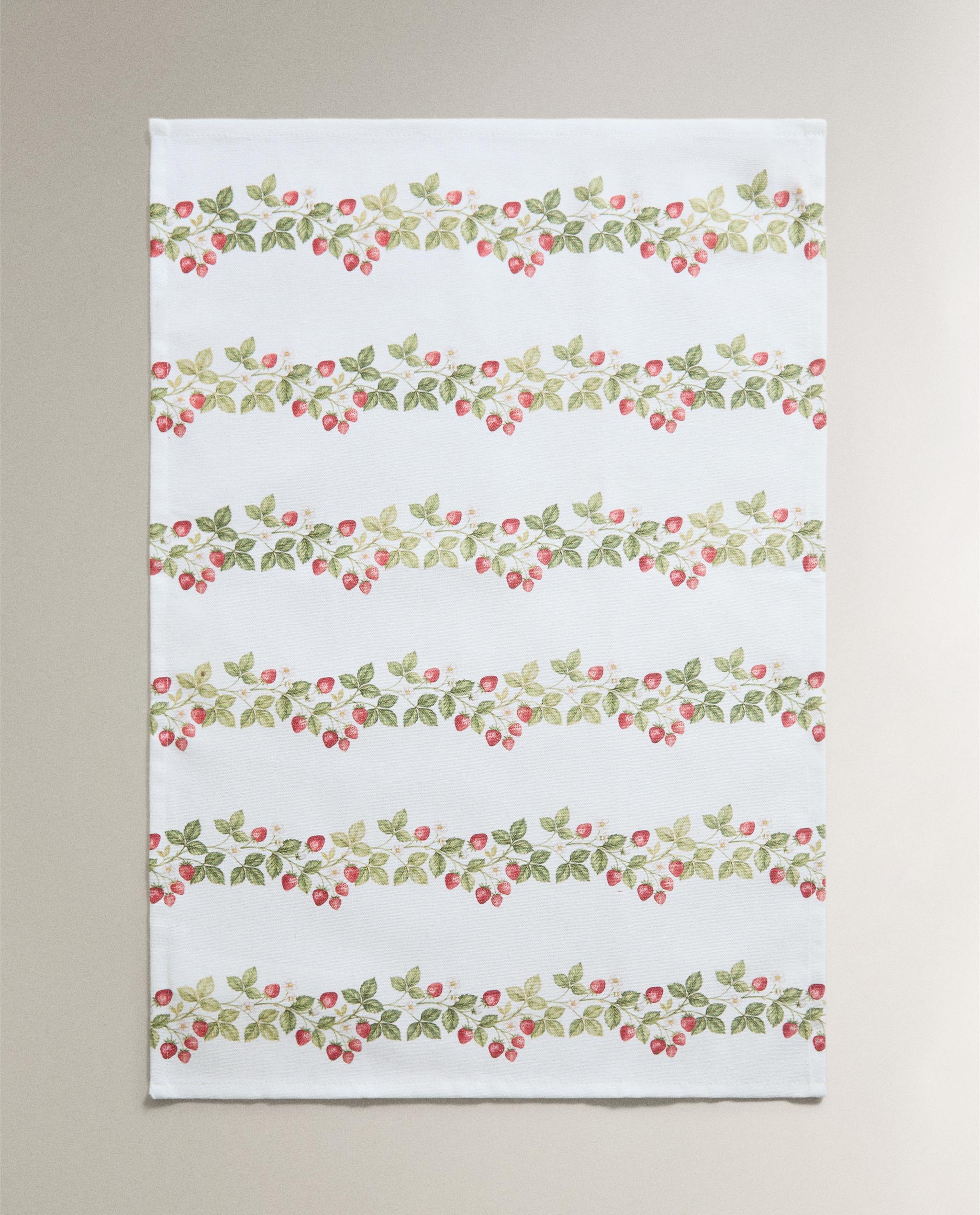 PACK OF FLORAL COTTON TEA TOWELS (PACK OF 2) product thumbnail 2