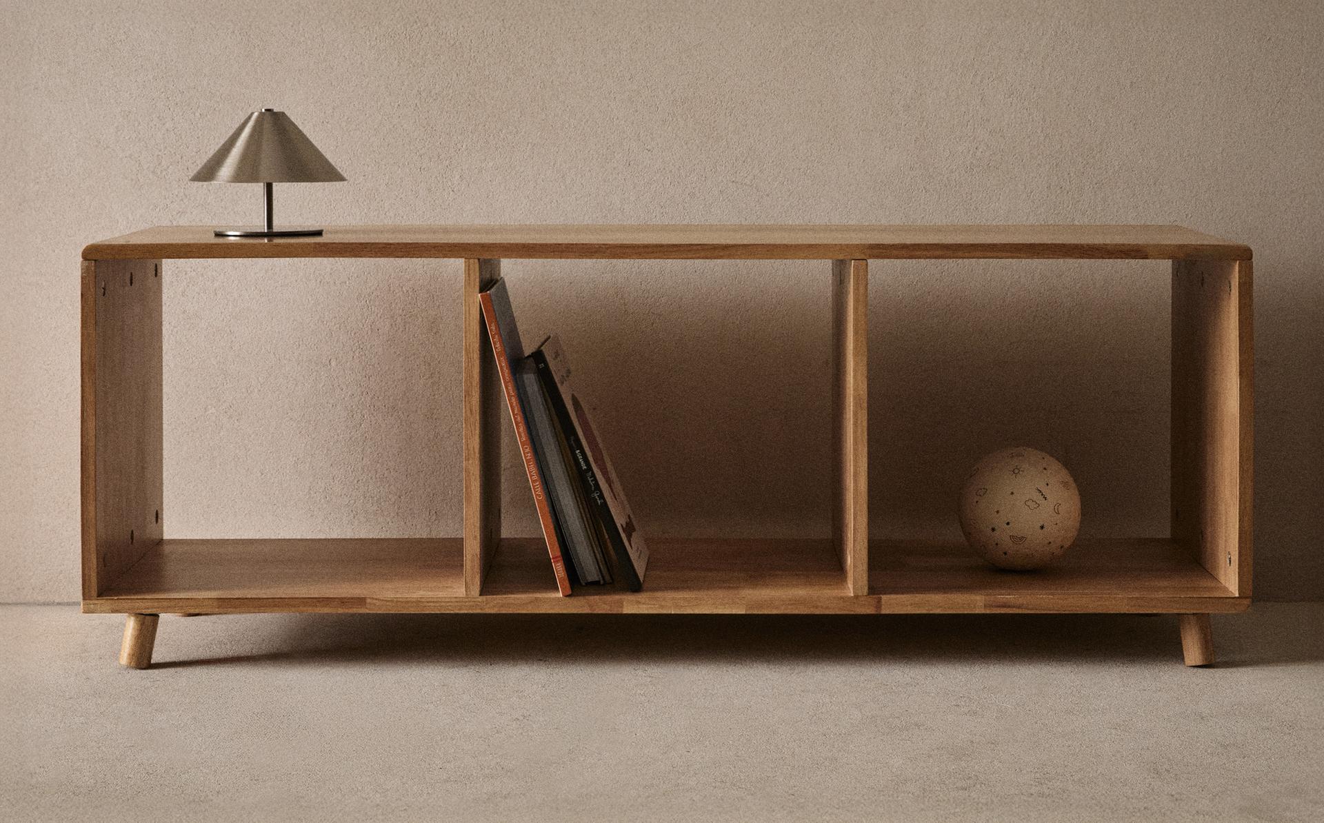 PUINEN SÄILYTYSSENKKI PUINEN SÄILYTYSSENKKI