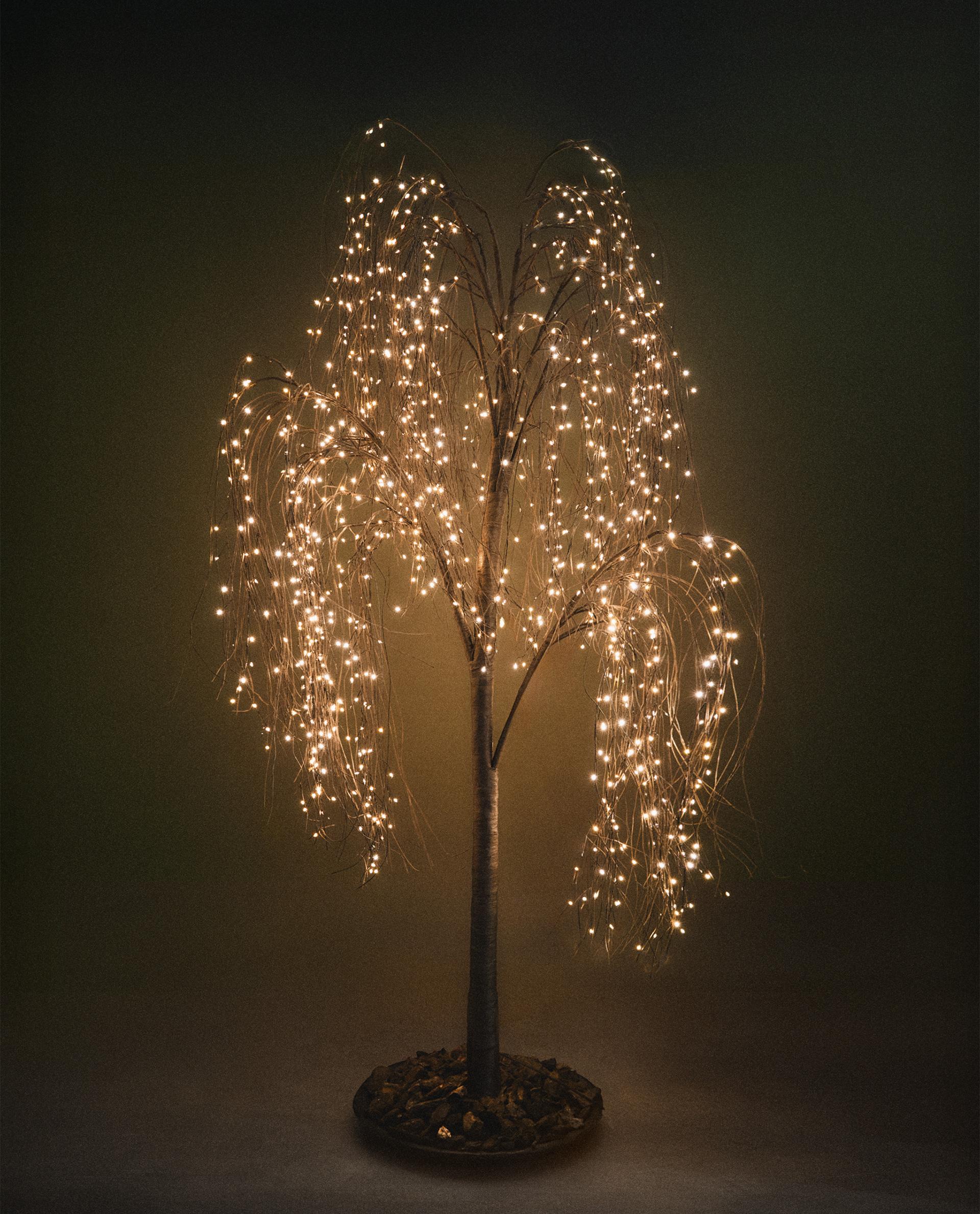 CHRISTMAS WILLOW TREE WITH LED LIGHTS (180 CM) | Zara Home Malta
