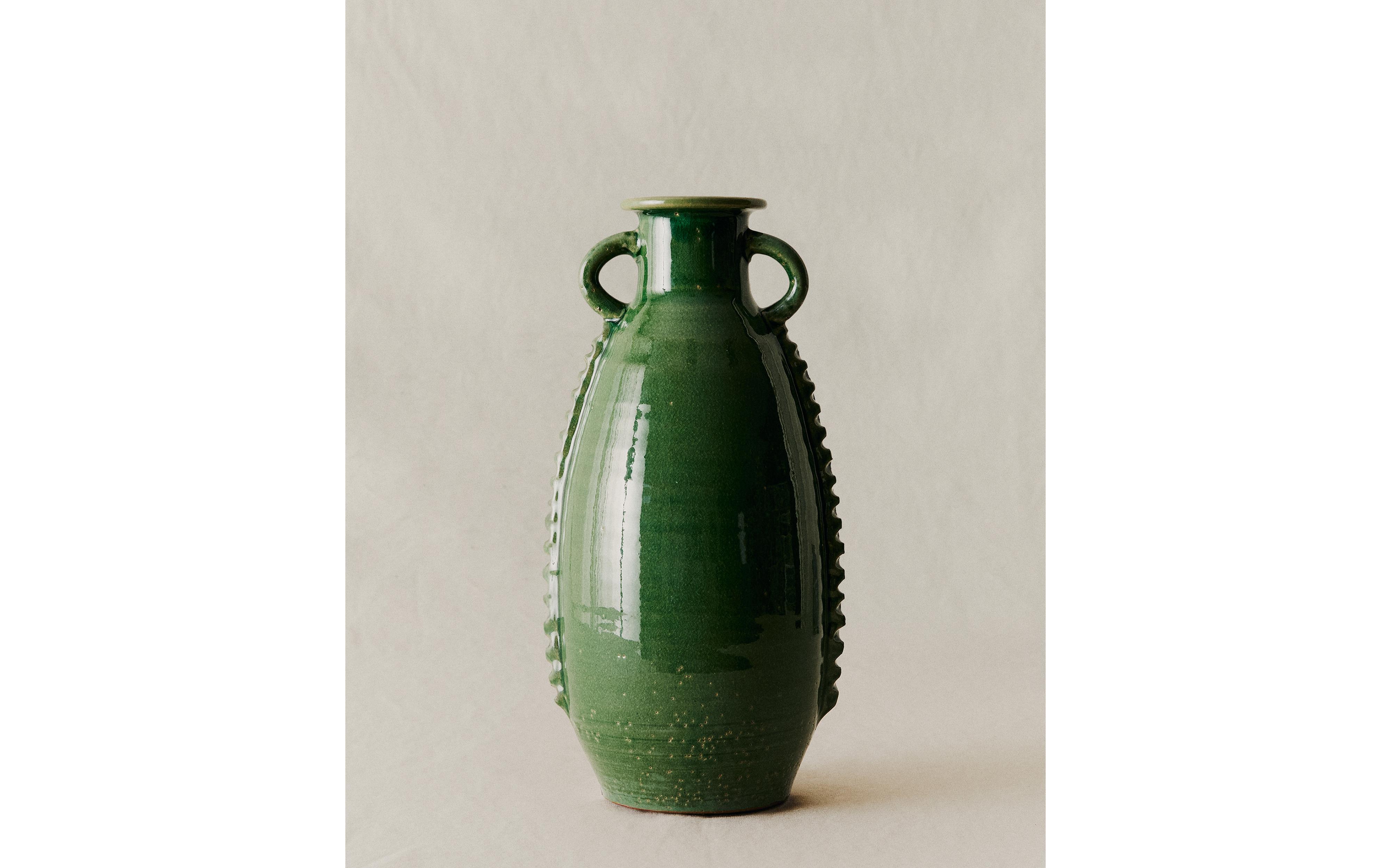 DECORATIVE TERRACOTTA VASE product thumbnail 9