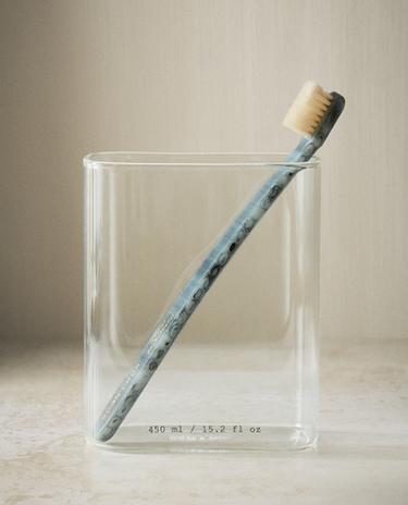 BOROSILICATE TOOTHBRUSH HOLDER WITH LETTERS