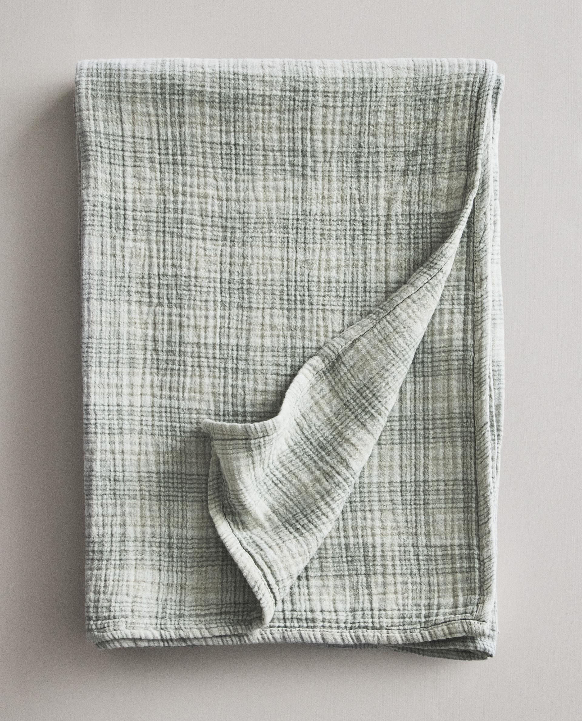 CHECK MUSLIN THROW CHECK MUSLIN THROW