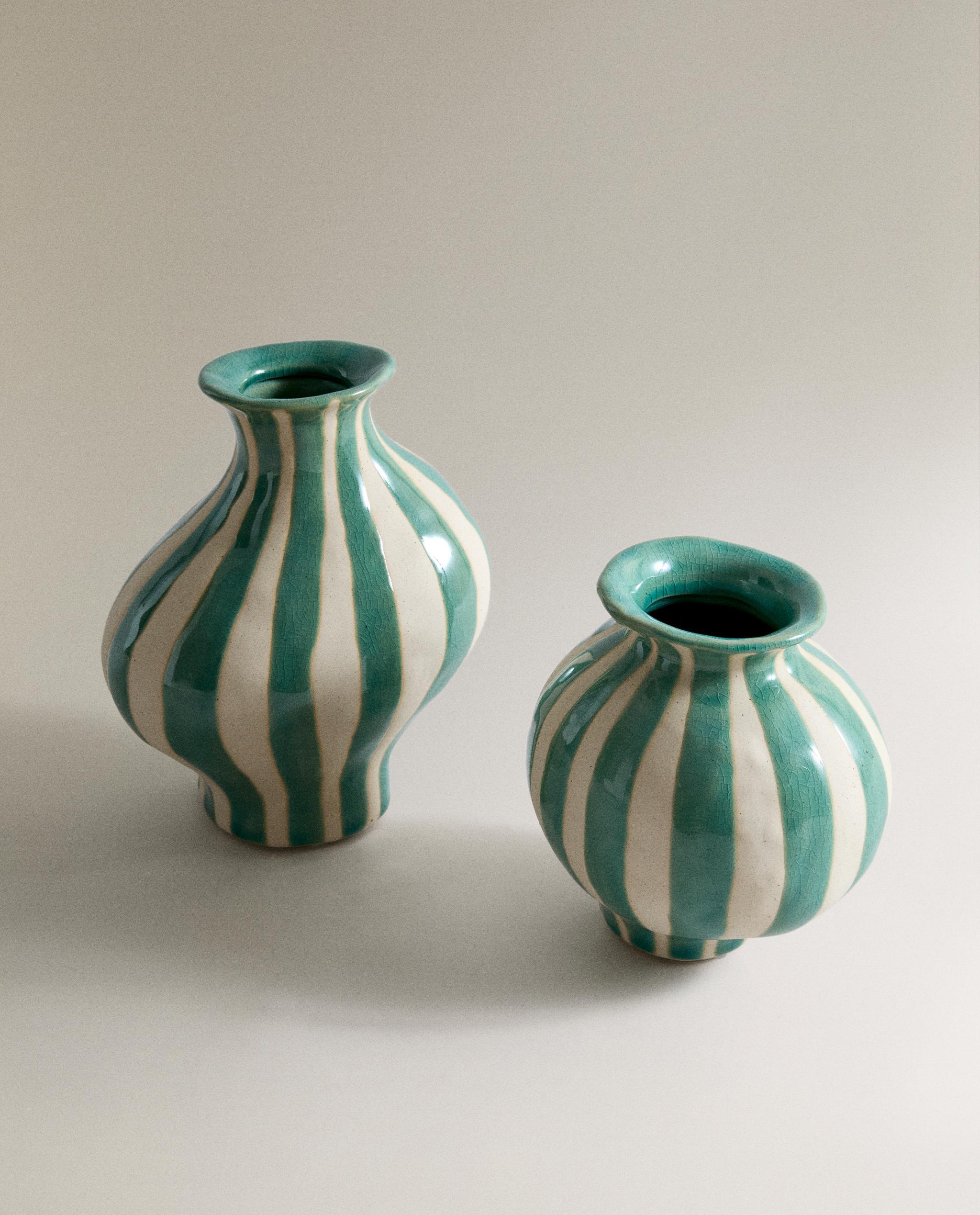 IRREGULAR DECORATIVE CERAMIC VASE
