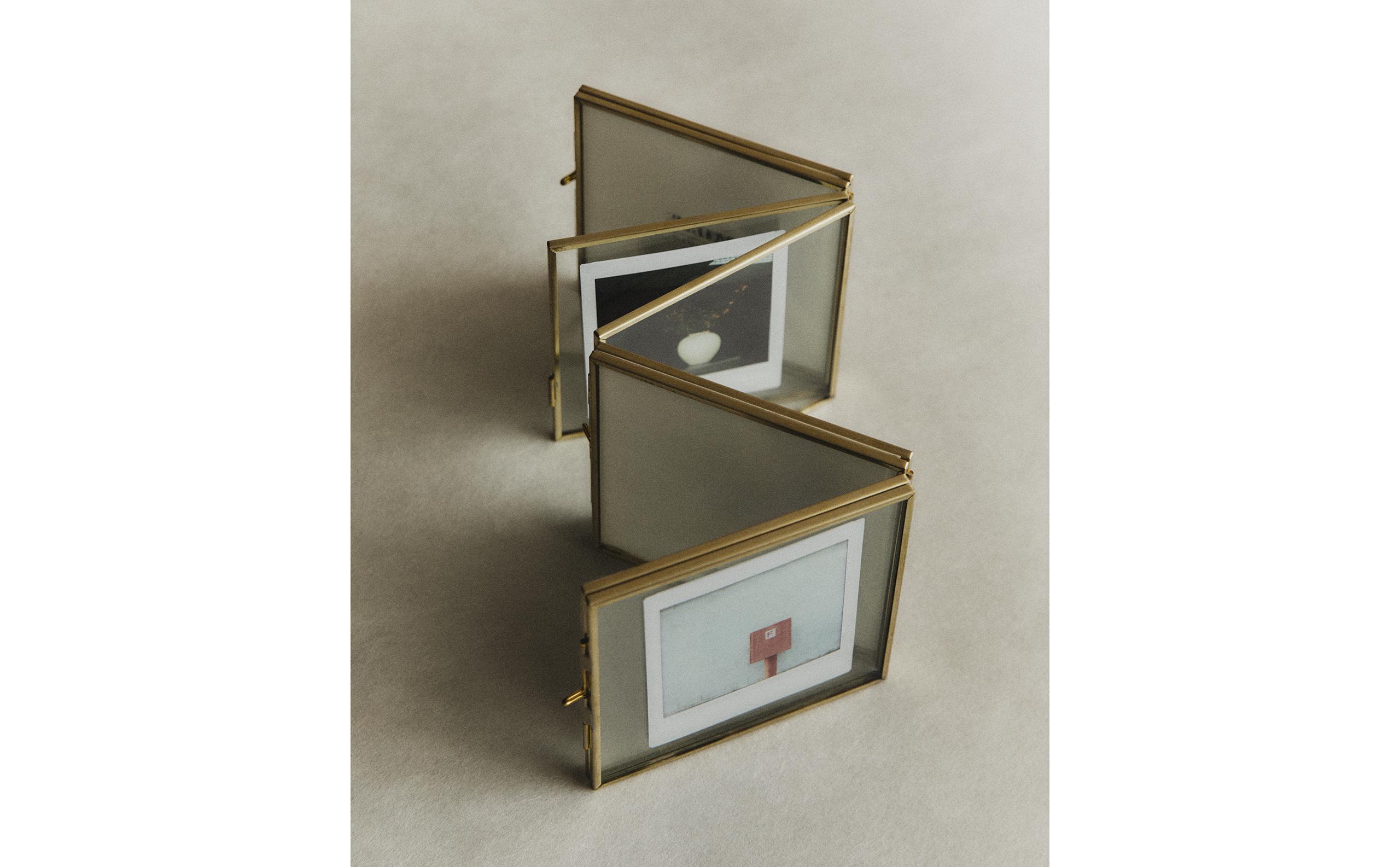 MULTIPLE PHOTO FRAME product thumbnail 2