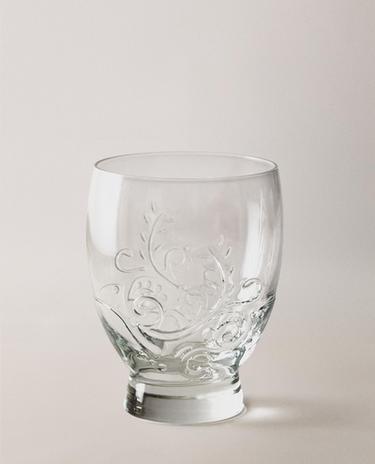 RAISED FLORAL DESIGN GLASS TUMBLER