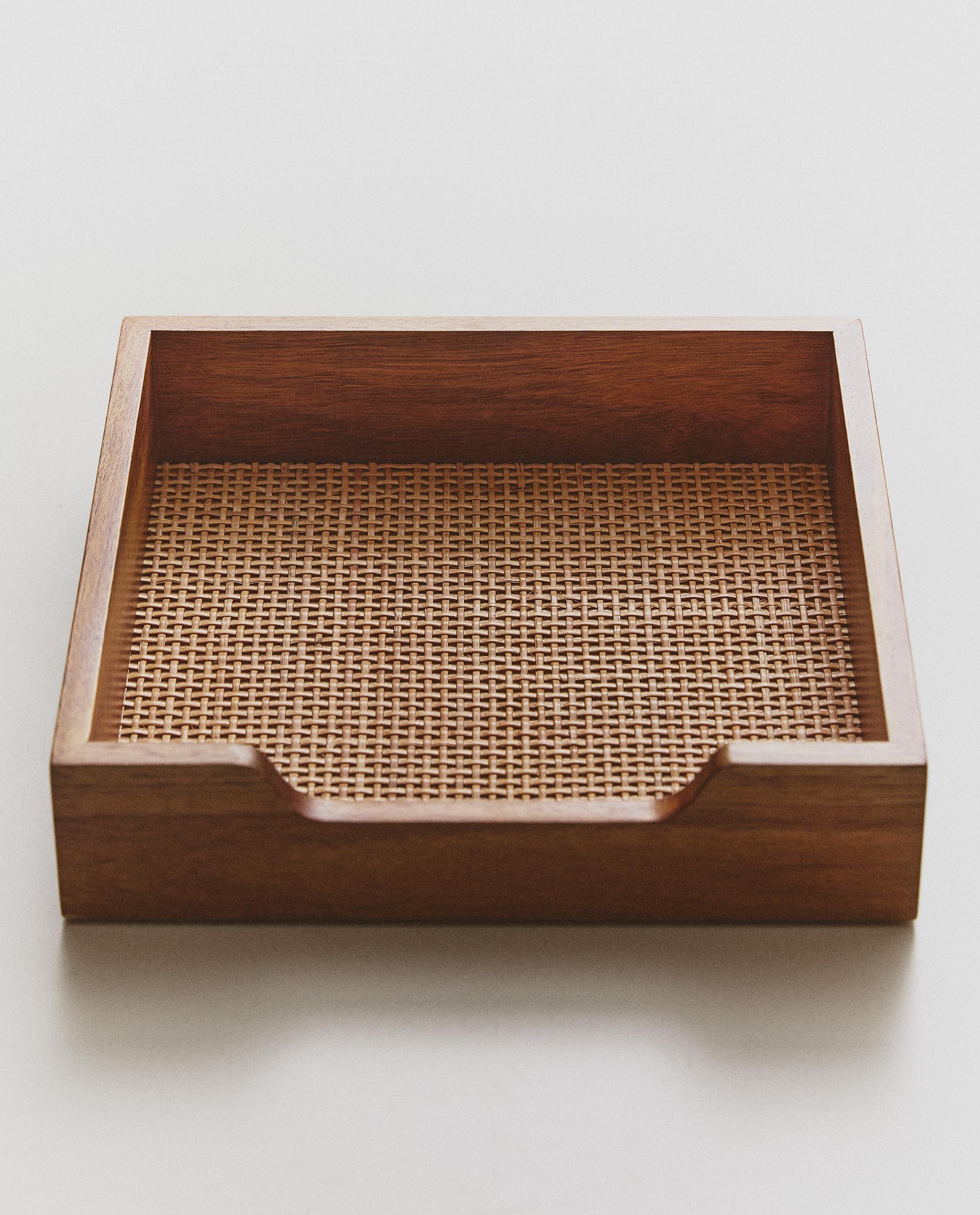WOOD AND RATTAN NAPKIN HOLDER product thumbnail 2