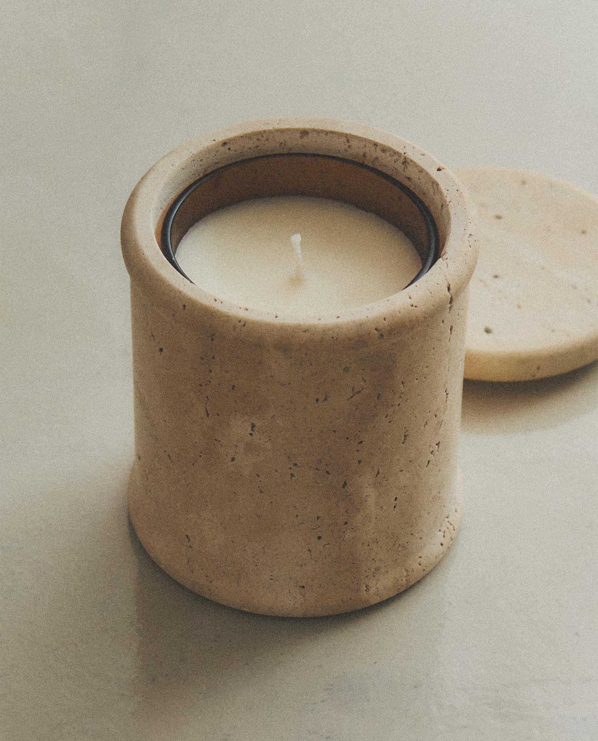 (200 G) ROSE ET PIVOINE SCENTED CANDLE (200 G) ROSE ET PIVOINE SCENTED CANDLE