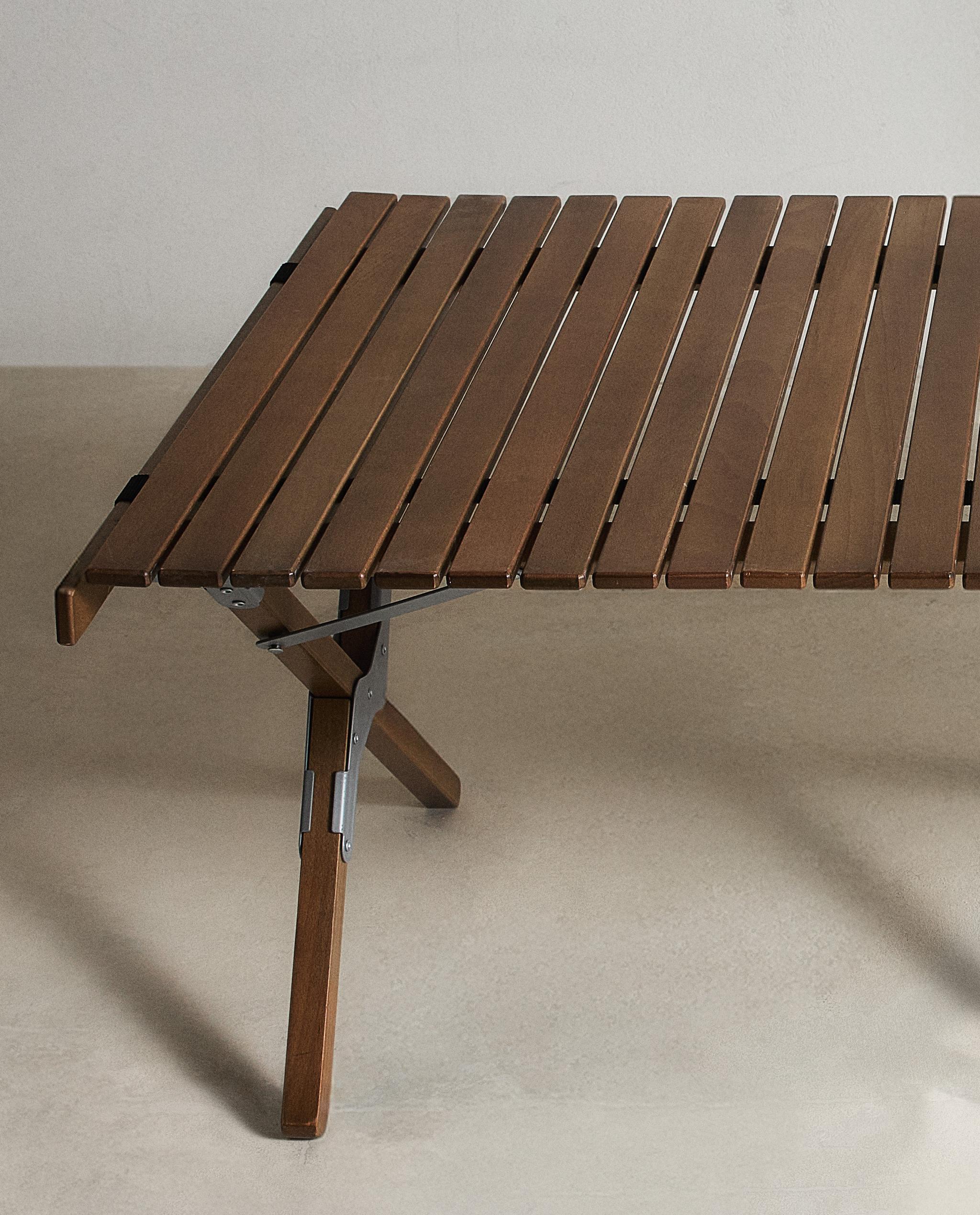 DINNER SET, TABLE AND FOLDABLE CHAIRS product thumbnail 10