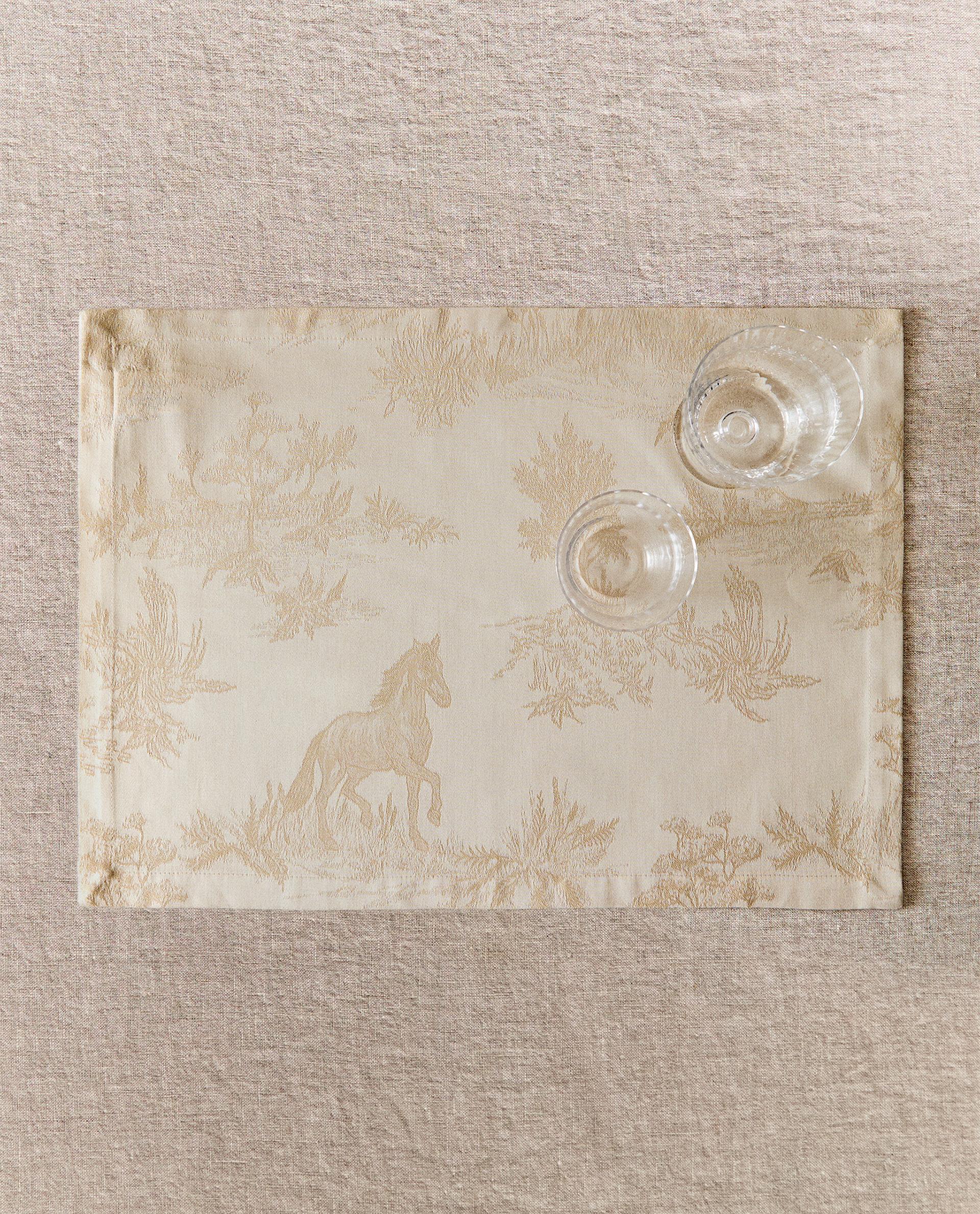 JACQUARD HORSE PLACEMAT JACQUARD HORSE PLACEMAT