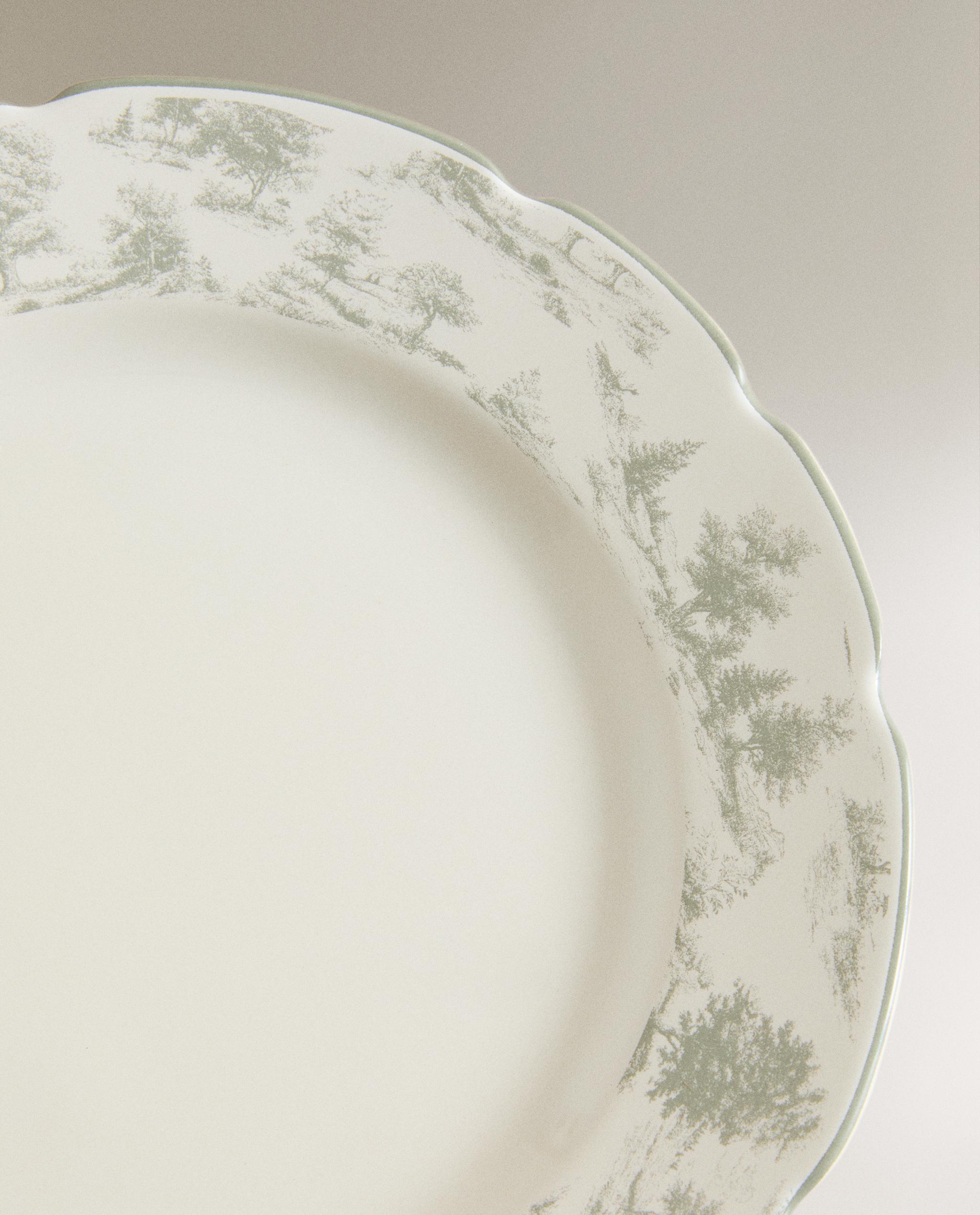 TOILE PORCELAIN DESSERT PLATE product thumbnail 4