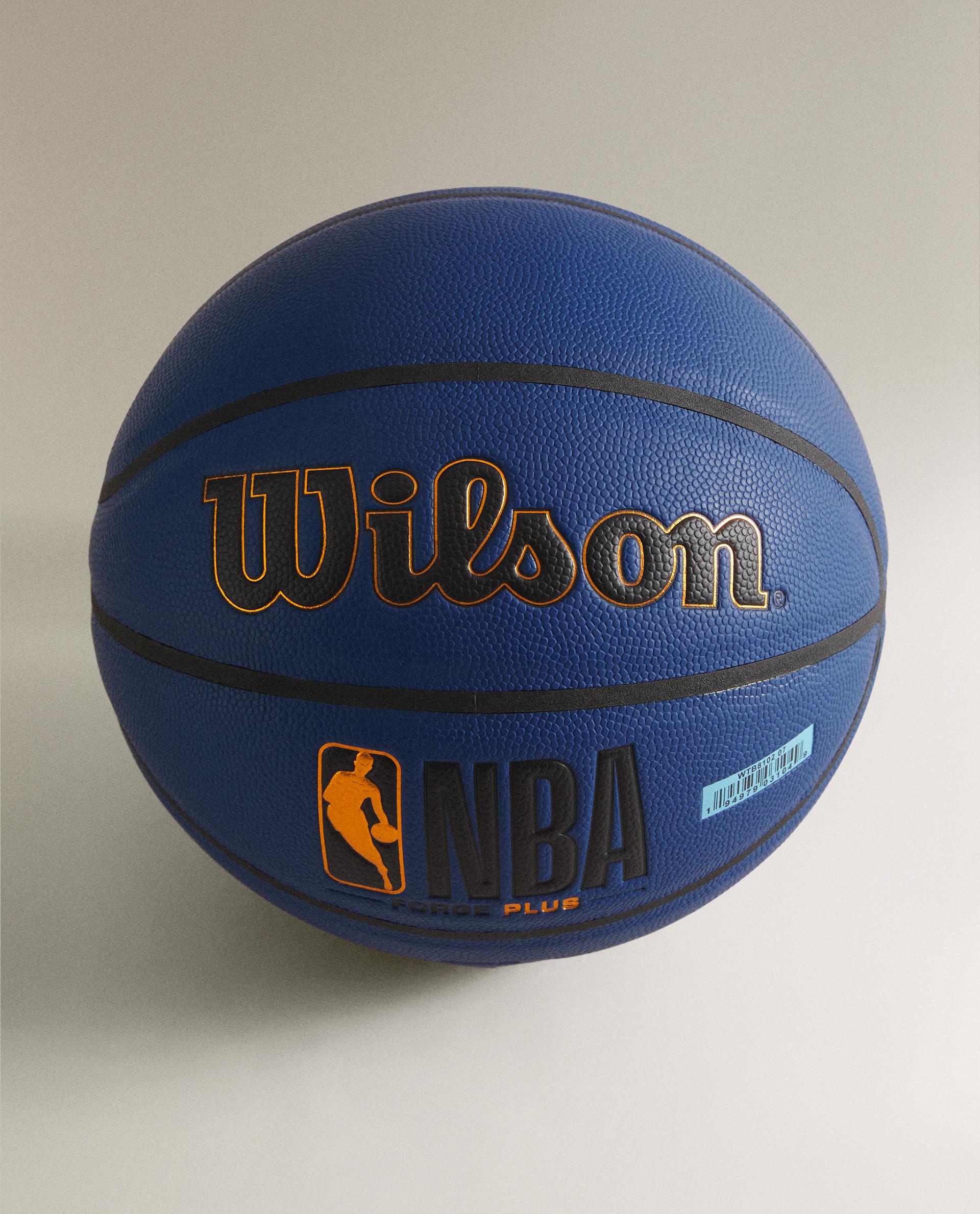 WILSON BASKETBALL