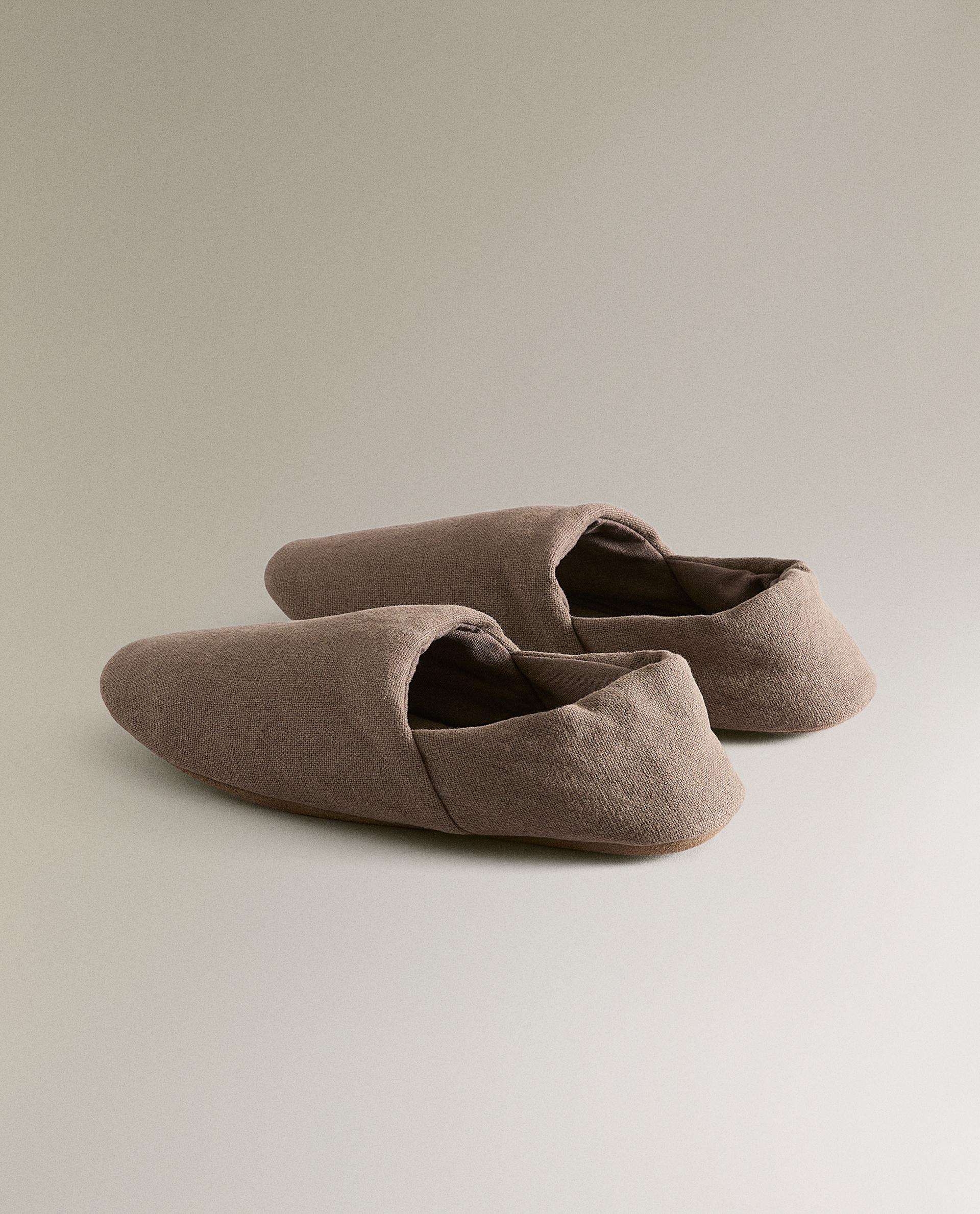 BABOUCHE-SLIPPERS I HØR