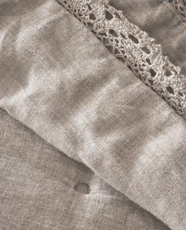 EDREDOM DE LINHO COM RENDA