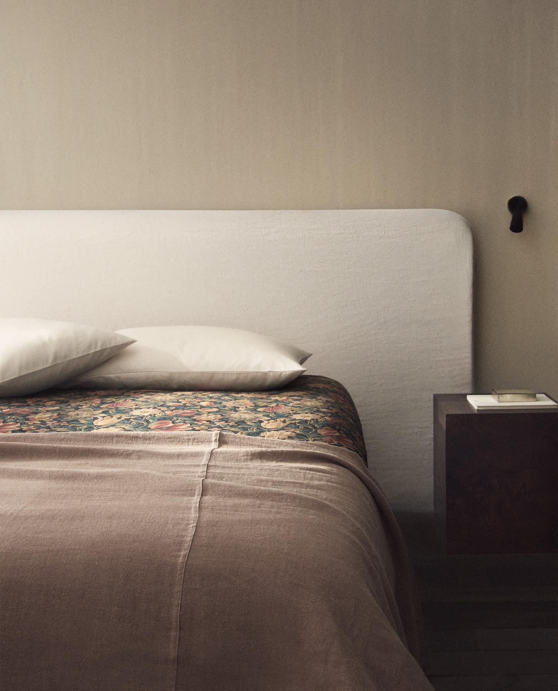 ZARA ミモザ柄デュペカバー&ピローケース ZARA HOMEミモザ柄デュペカバー&ピローケース ミモザ プリント