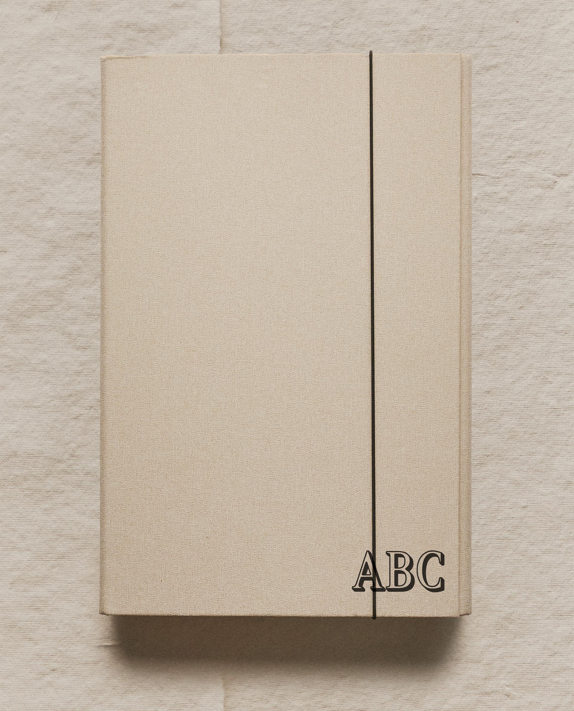 STATIONERY LINEN FOLDER