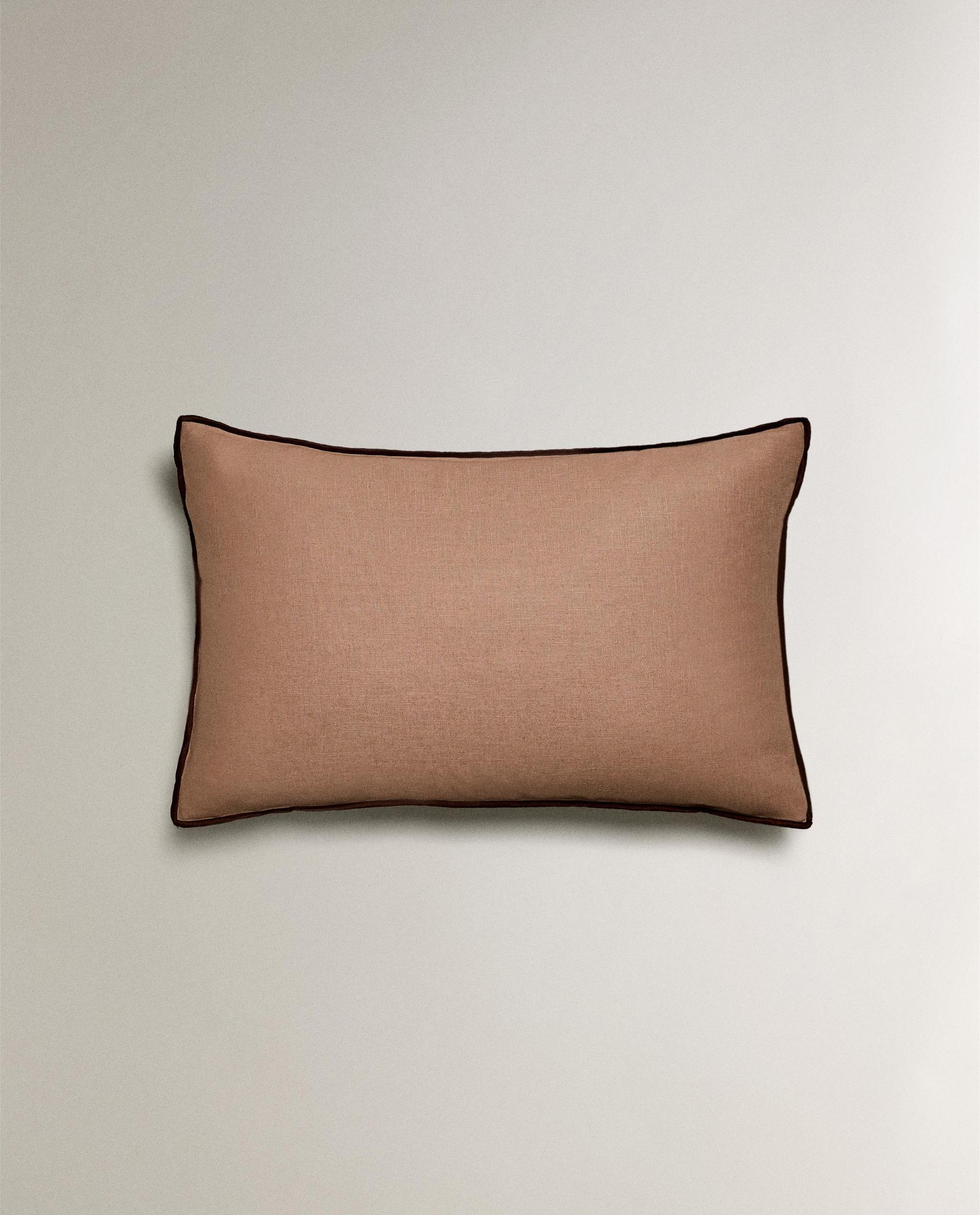 HOUSSE DE COUSSIN OVERLOCK HOUSSE DE COUSSIN OVERLOCK