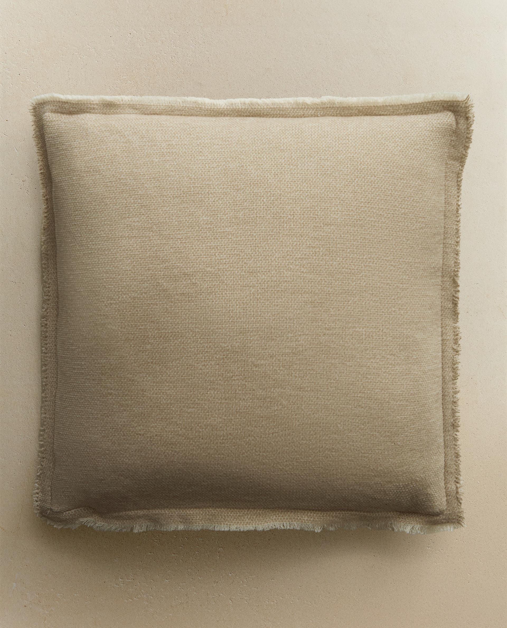 クッションカバー ZARAHOME  Cushion Cover 編み込み クッションカバー | Zara Home 日本/Japan