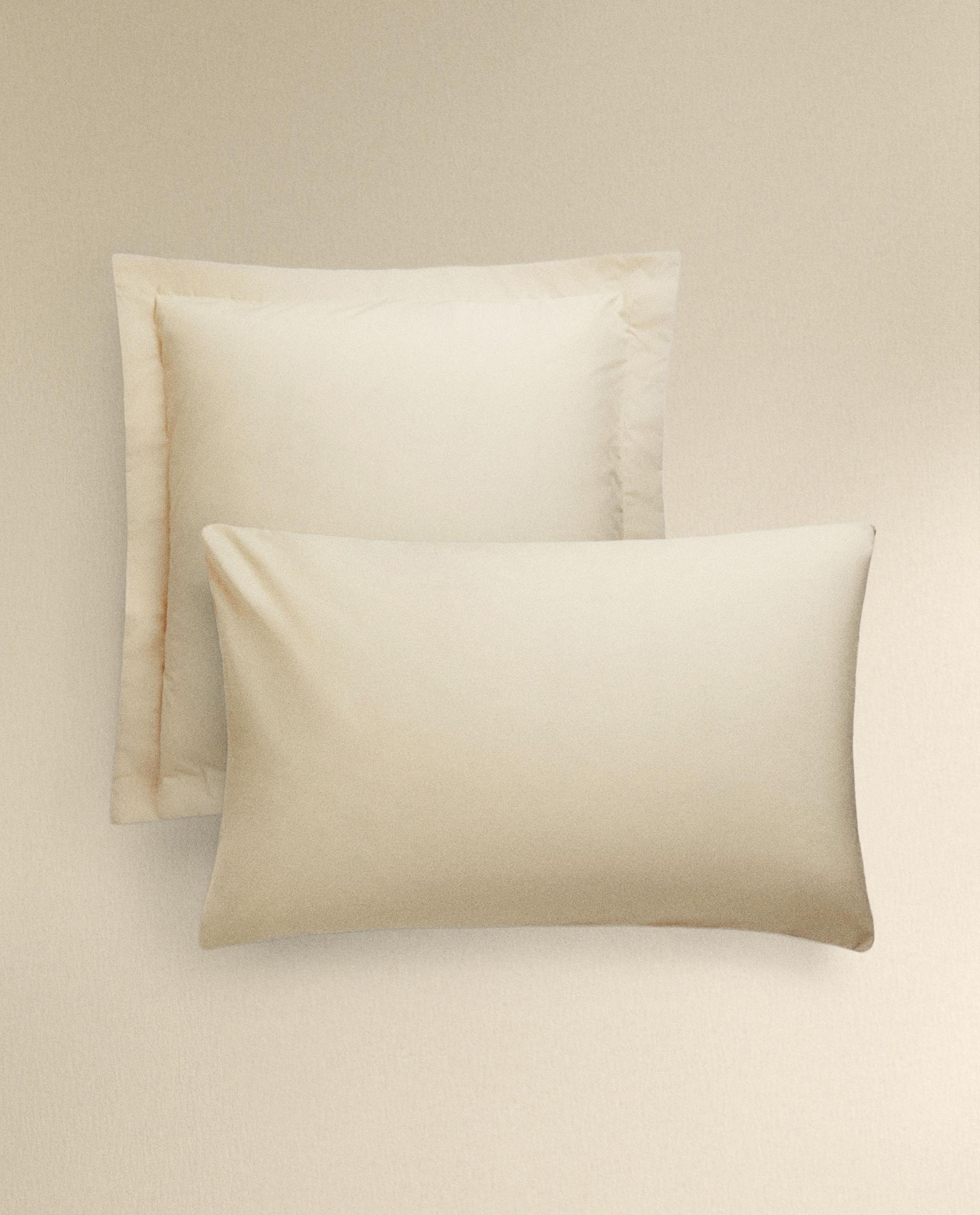 ZARA  リネン　ベッドカバーと枕カバー2枚セット パーケルコットン ピローケース（200スレッド） | Zara Home