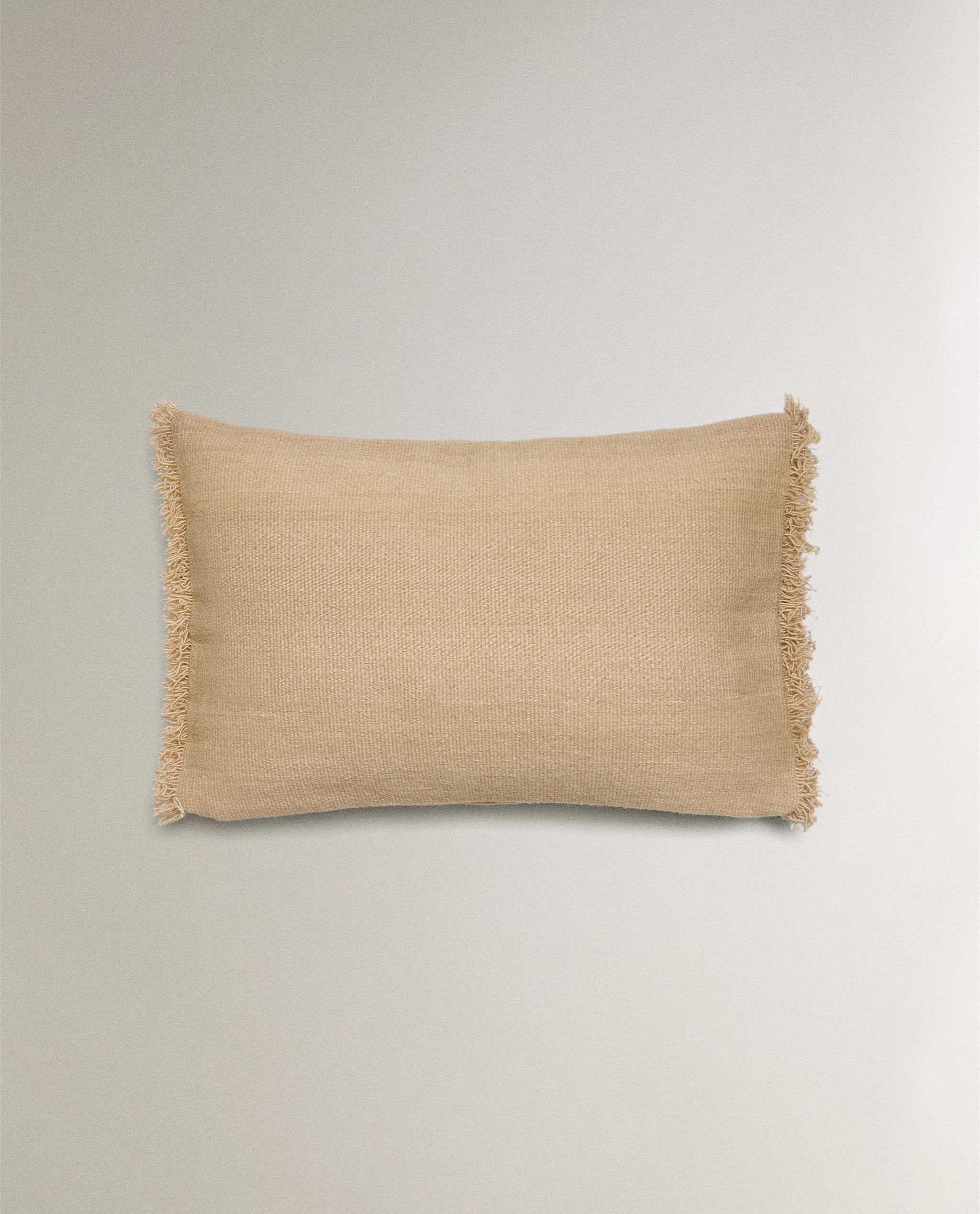 キリム フリンジ クッションカバー | Zara Home 日本/Japan