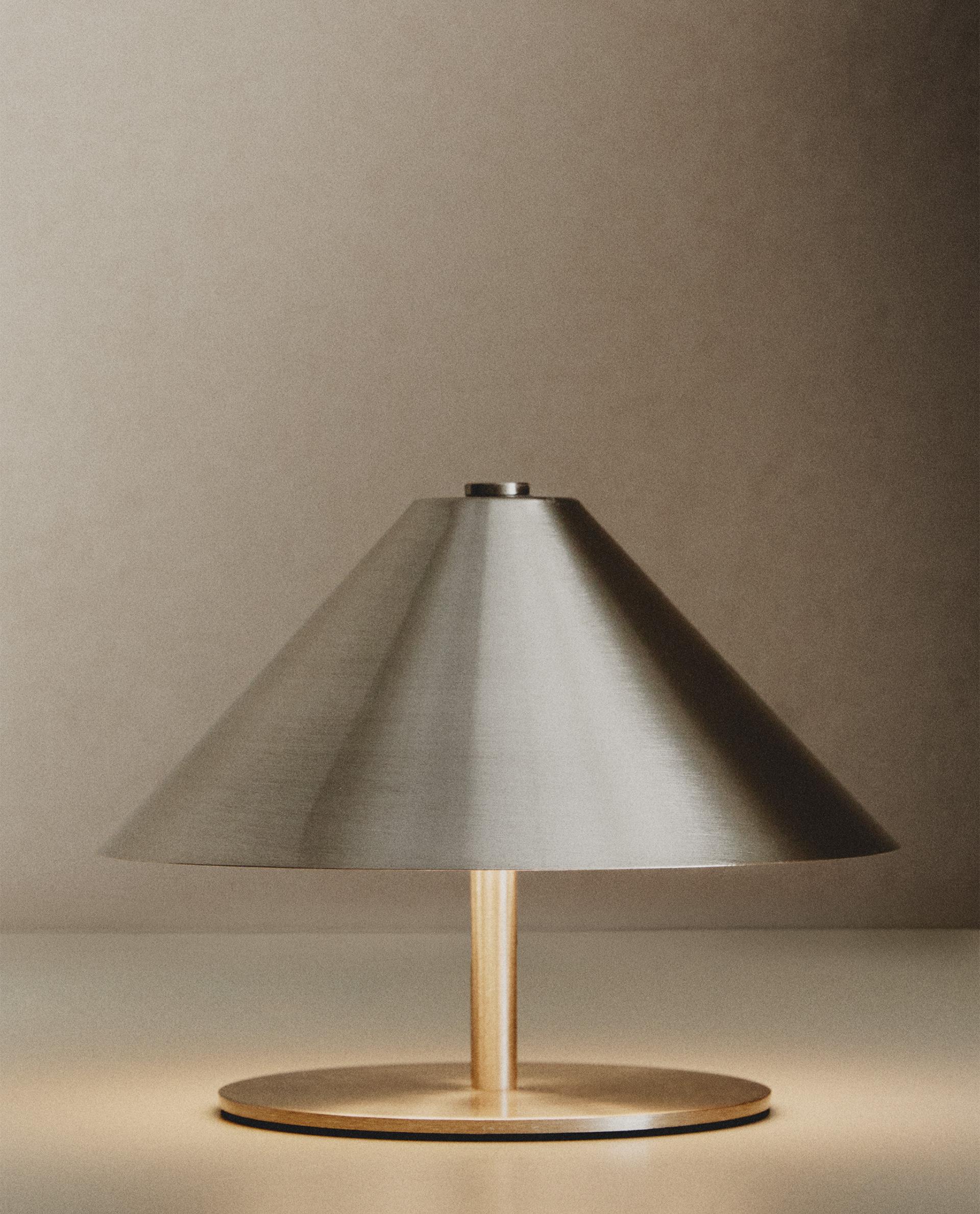 ZARA  テーブルランプ コードレス 鉄製 テーブルライト | Zara Home 日本/Japan