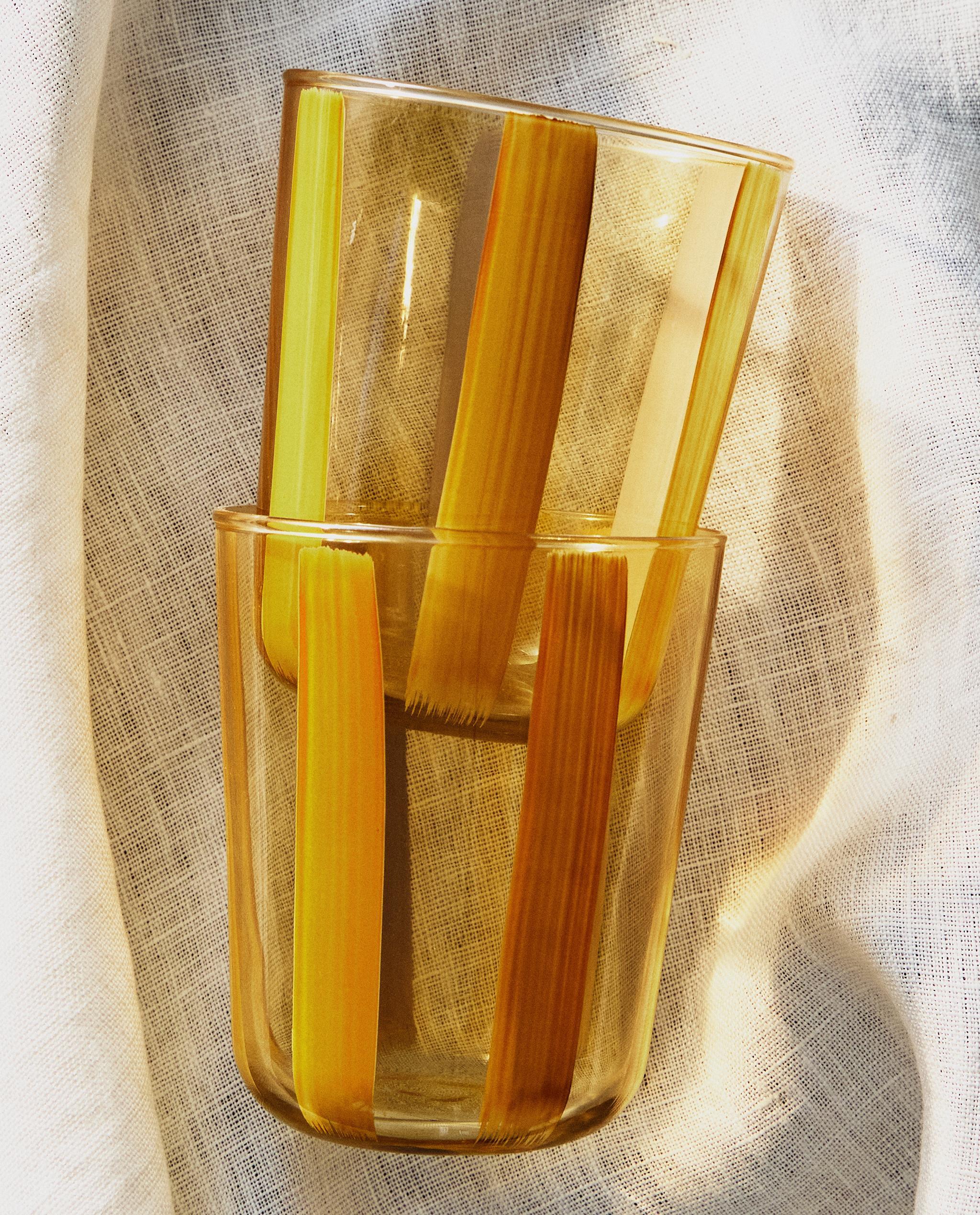 GLASS TUMBLER WITH LINE DESIGN product thumbnail 10
