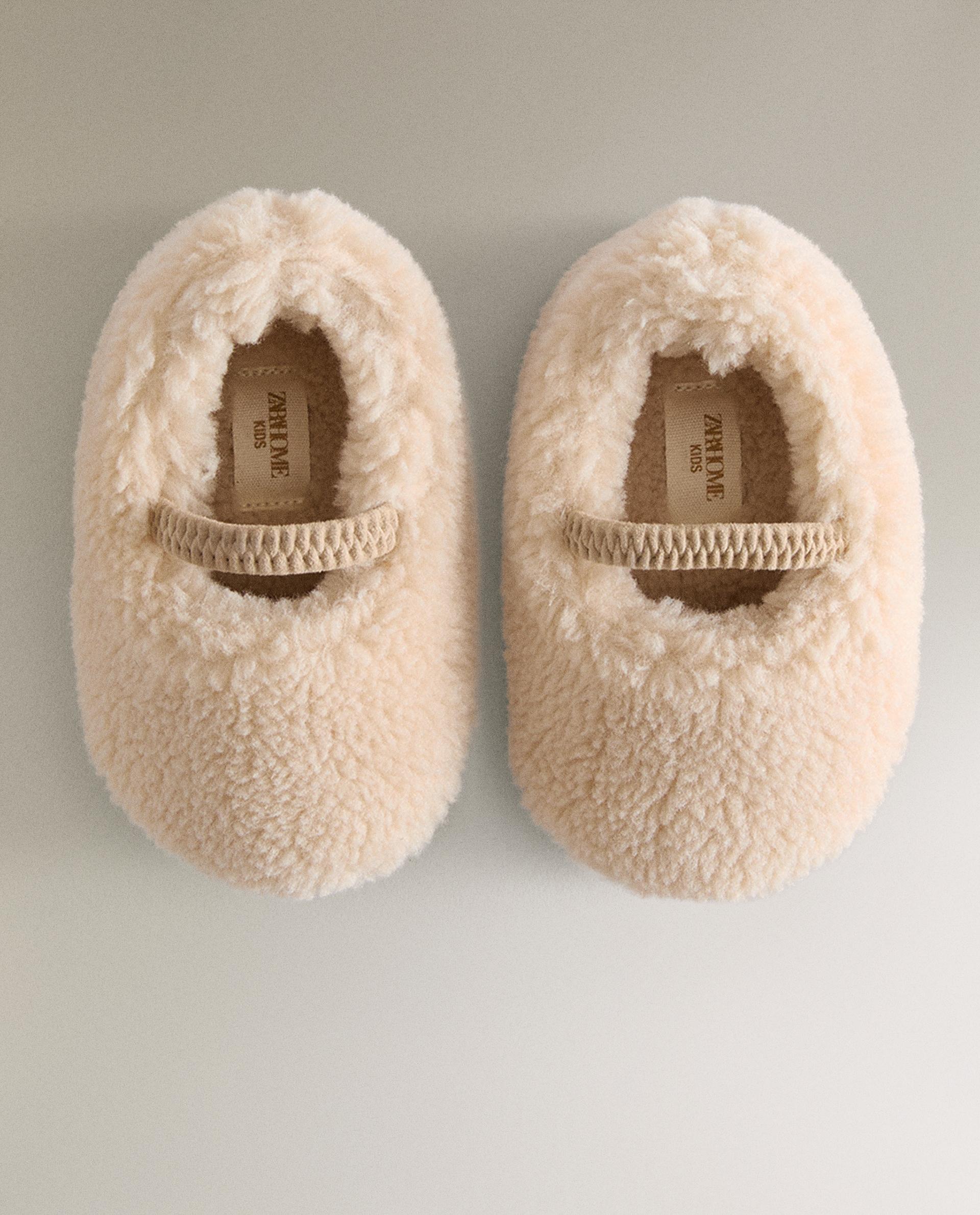 FAUX SHEARLING BALLERINAS